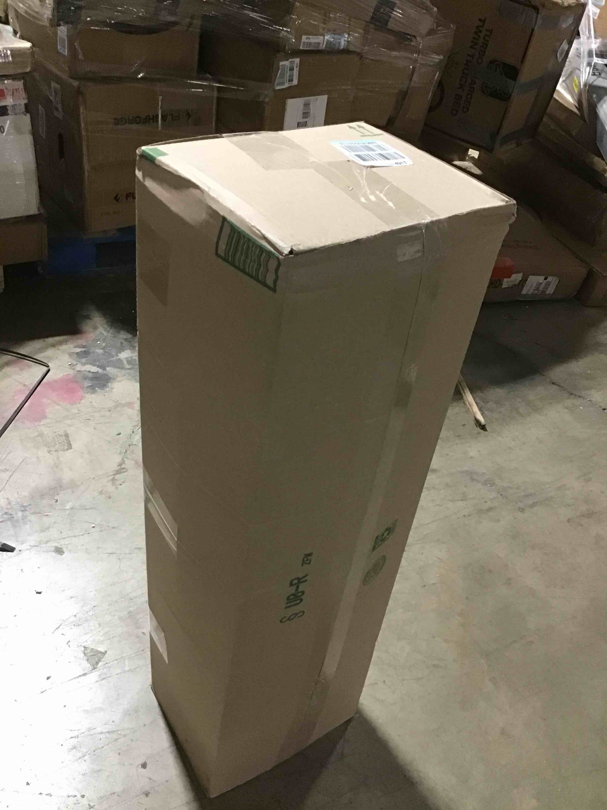 https://s3.amazonaws.com/lotting-images-prod/bidfta/RED5981292_1710938729380.jpeg