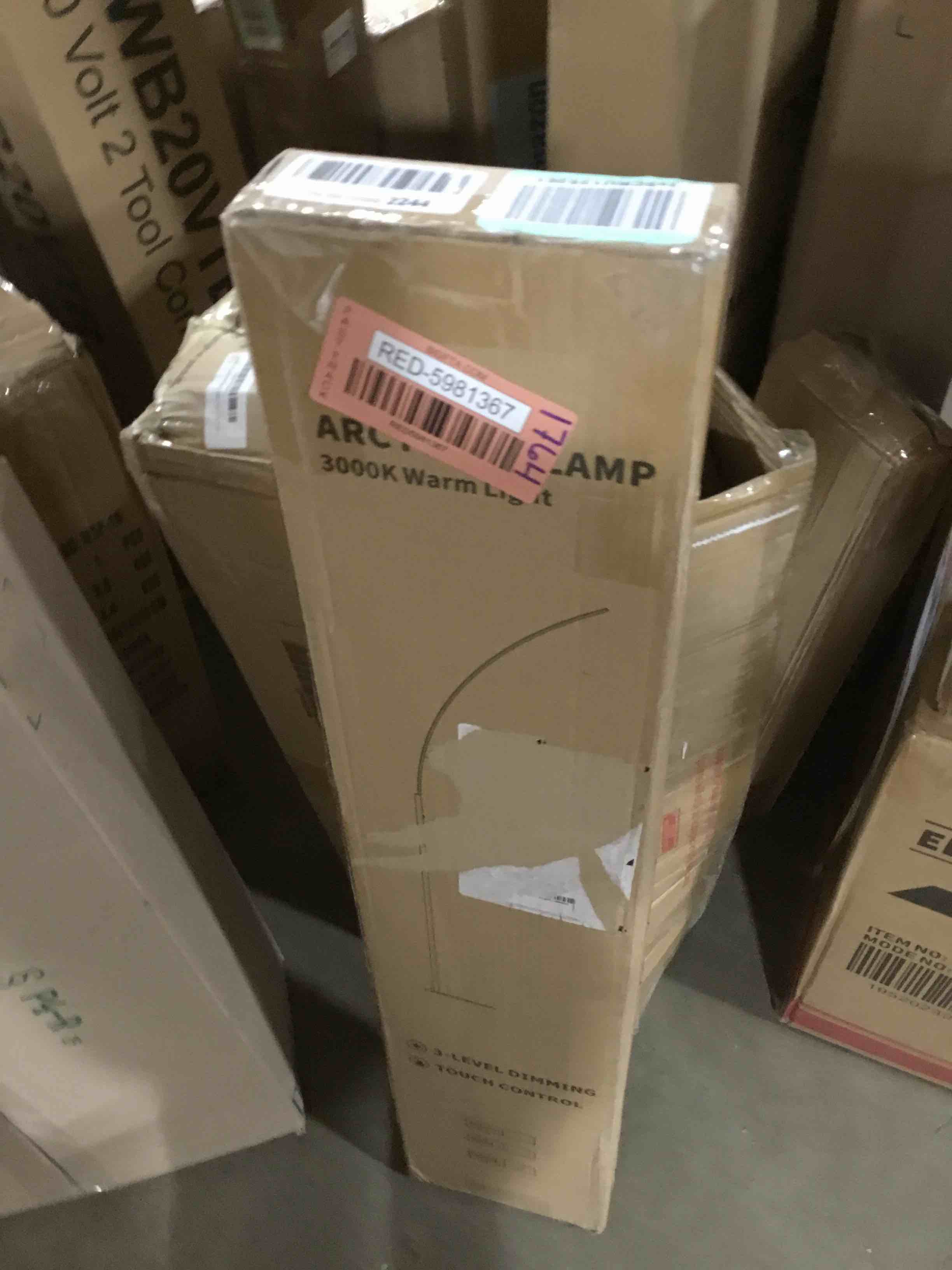https://s3.amazonaws.com/lotting-images-prod/bidfta/RED5981367_1710949632444.jpeg