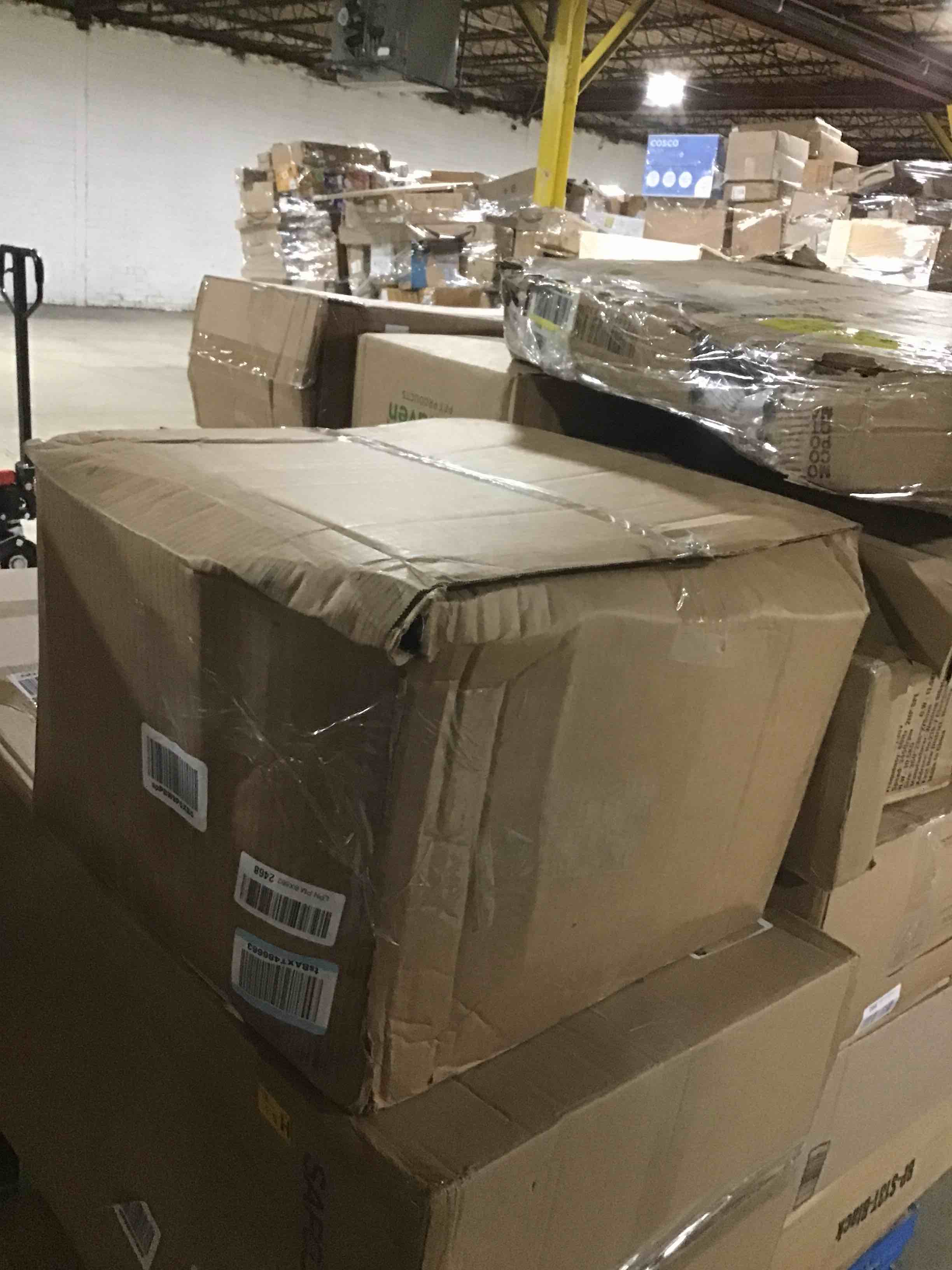 https://s3.amazonaws.com/lotting-images-prod/bidfta/RED5981836_1711725933902.jpeg