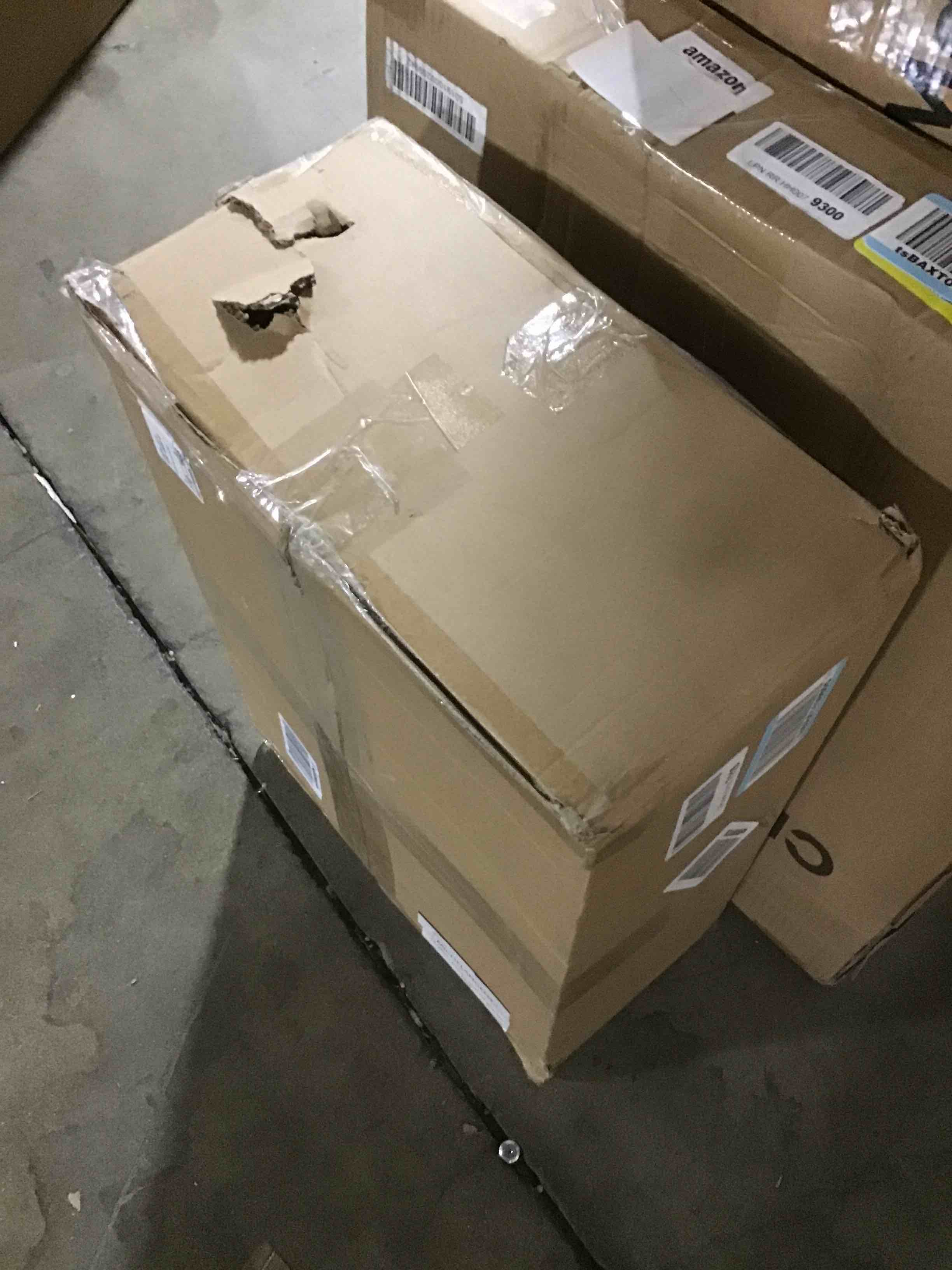 https://s3.amazonaws.com/lotting-images-prod/bidfta/RED5982075_1712084568607.jpeg
