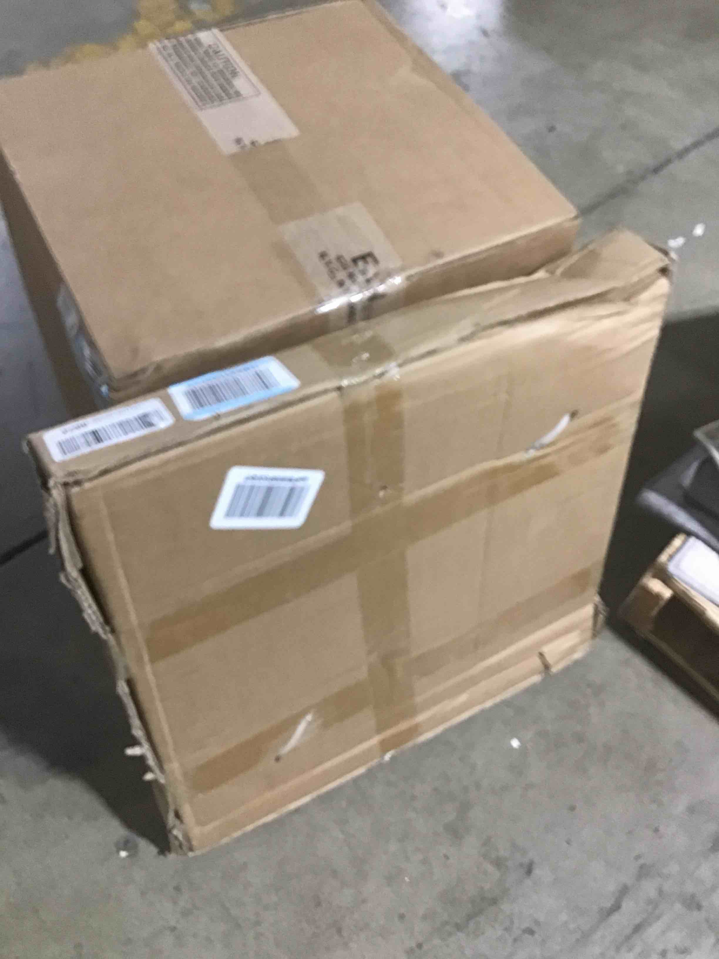 https://s3.amazonaws.com/lotting-images-prod/bidfta/RED5982084_1712085932123.jpeg