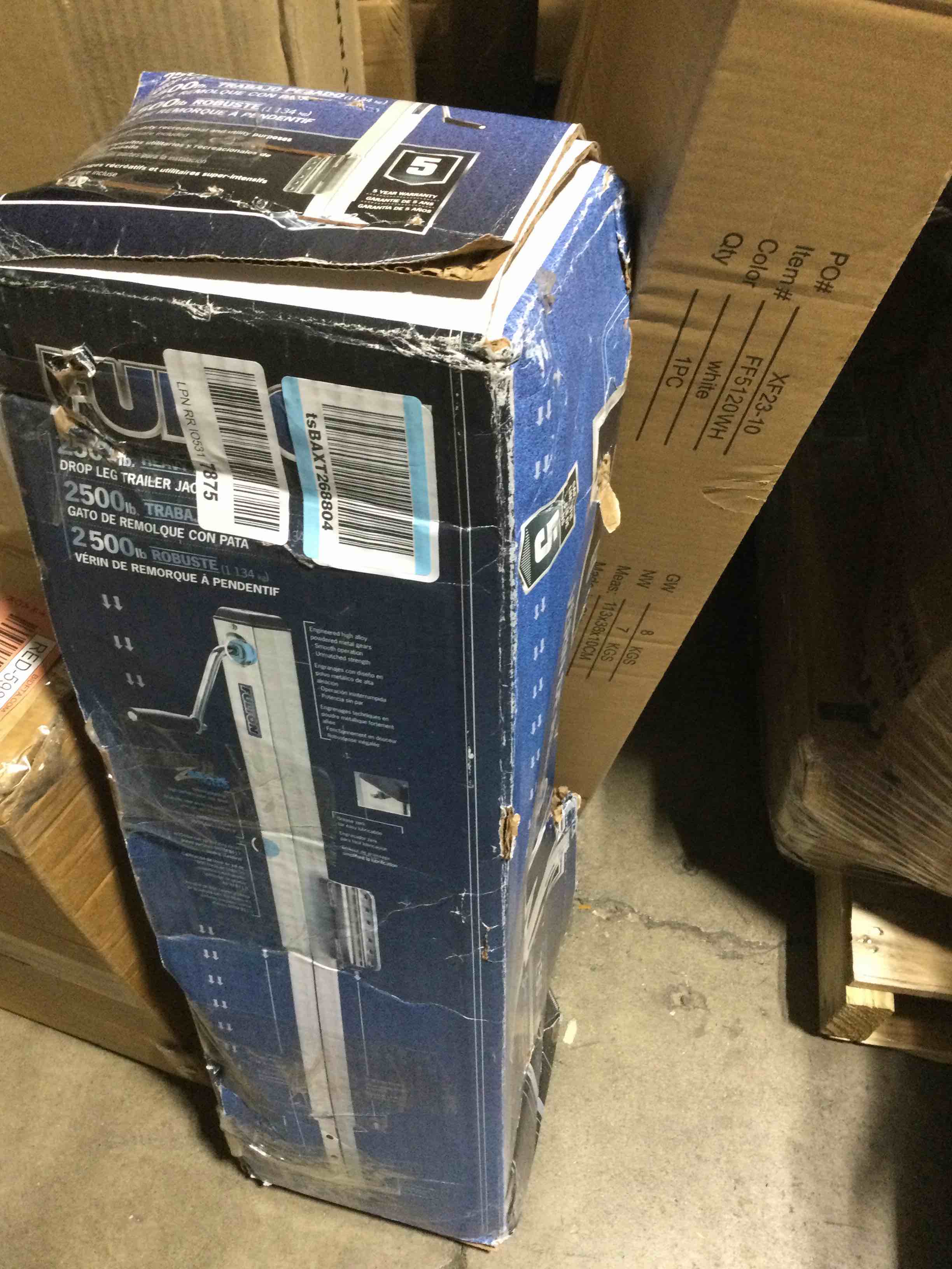 https://s3.amazonaws.com/lotting-images-prod/bidfta/RED5982609_1714155007857.jpeg