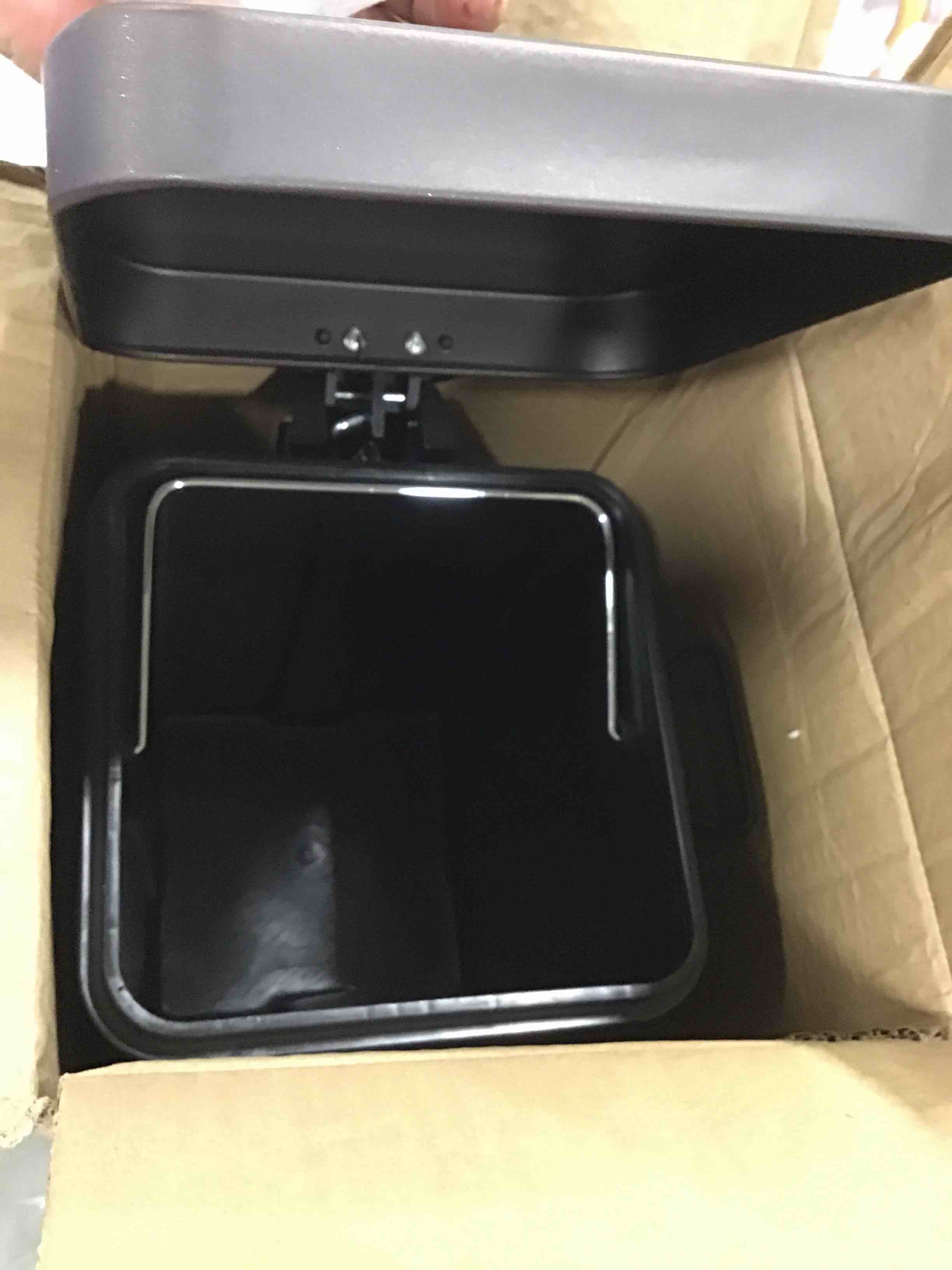 https://s3.amazonaws.com/lotting-images-prod/bidfta/RED5985170_1707912880423.jpeg