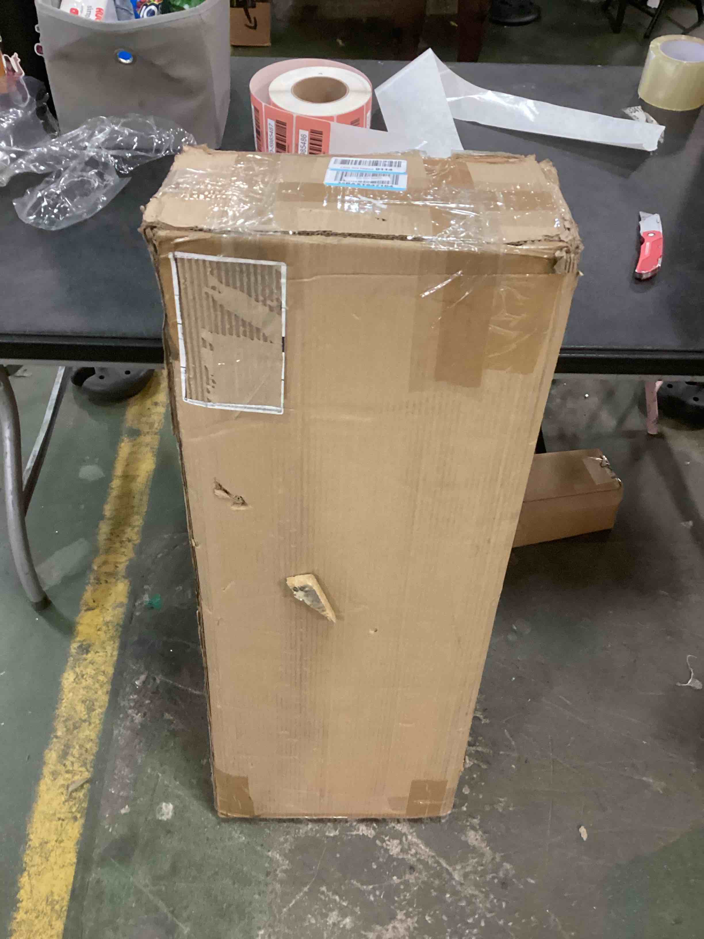 https://s3.amazonaws.com/lotting-images-prod/bidfta/RED5985486_1707136904482.jpeg
