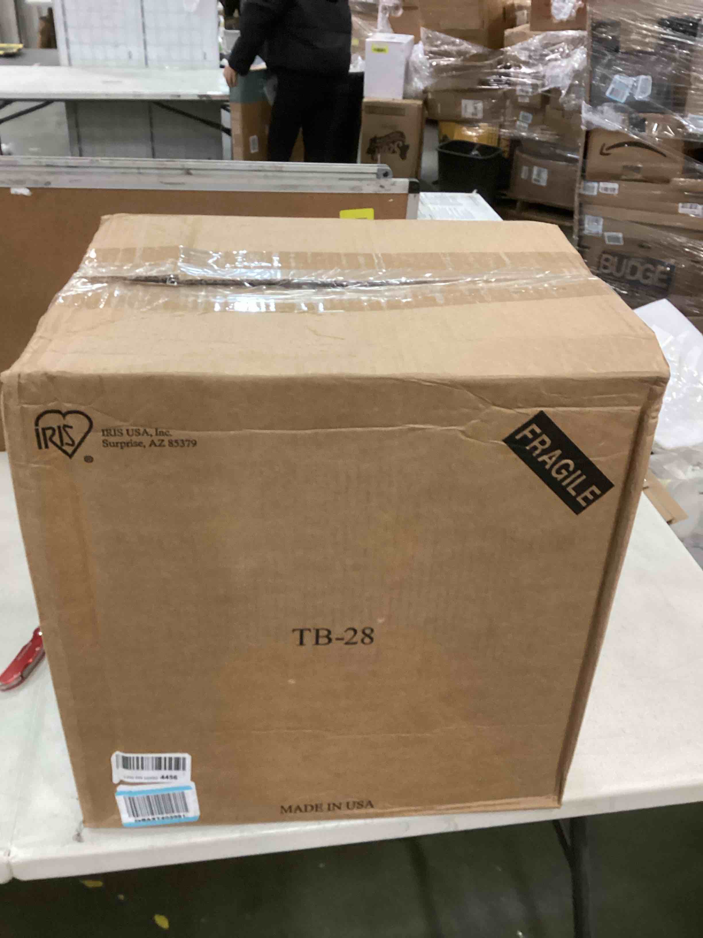 https://s3.amazonaws.com/lotting-images-prod/bidfta/RED5985703_1707220945844.jpeg