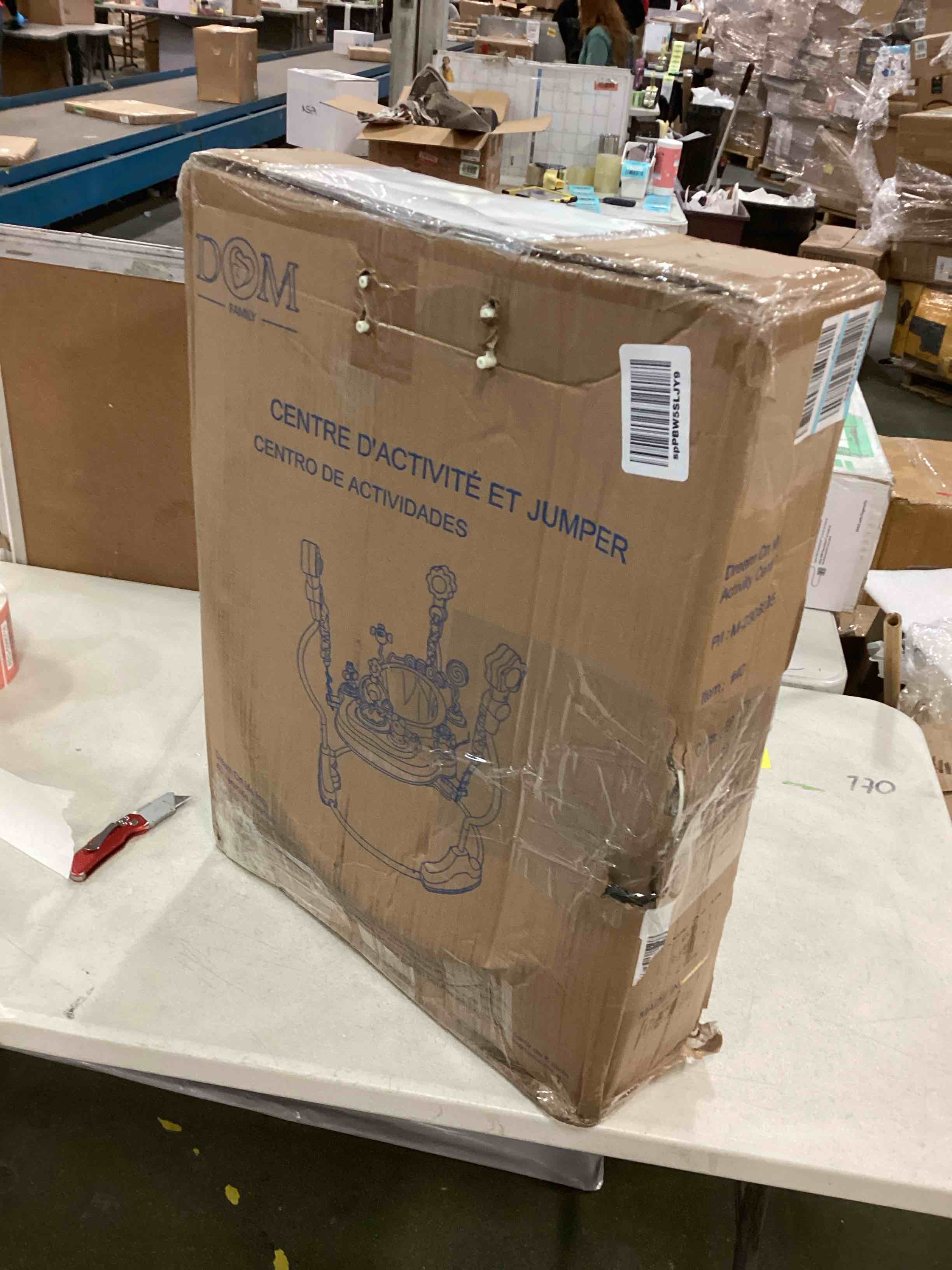 https://s3.amazonaws.com/lotting-images-prod/bidfta/RED5985706_1707221374970.jpeg