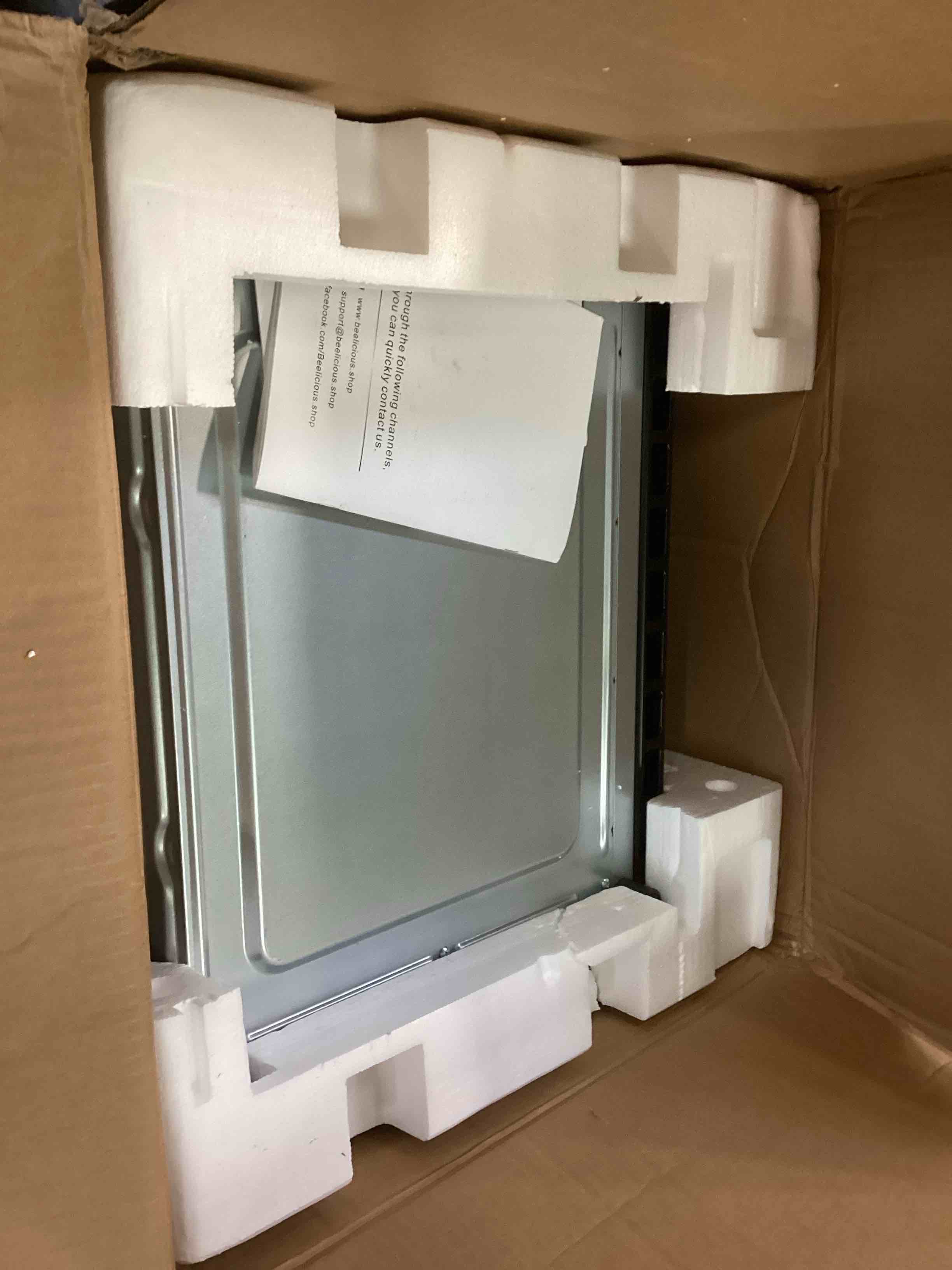 https://s3.amazonaws.com/lotting-images-prod/bidfta/RED5985856_1707237058061.jpeg