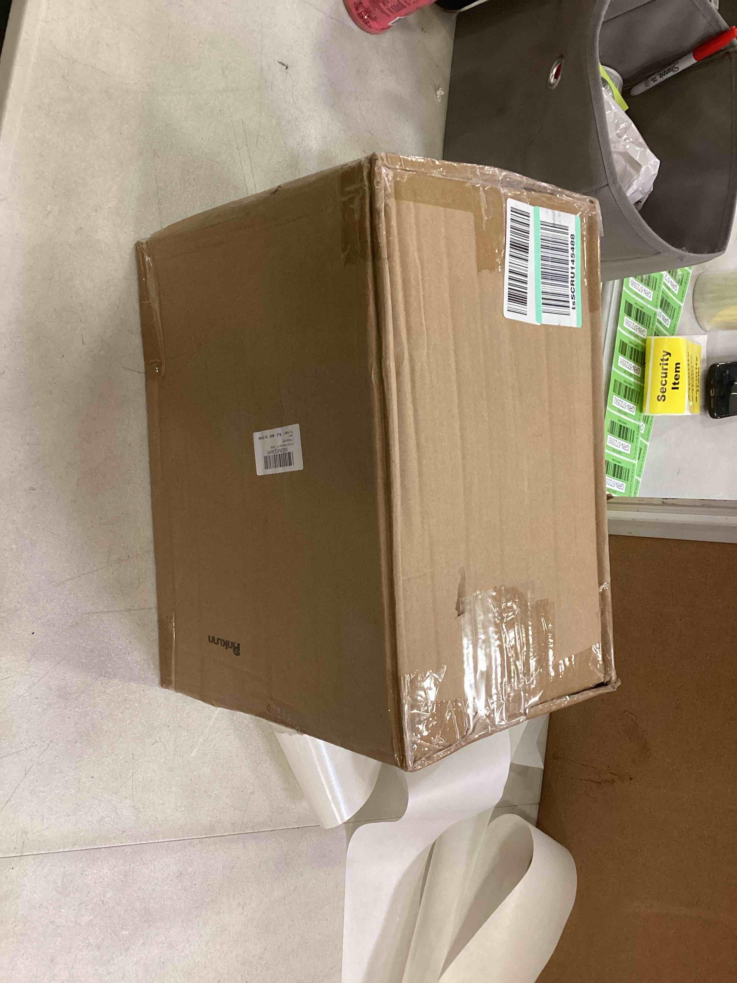 https://s3.amazonaws.com/lotting-images-prod/bidfta/RED5985876_1707239276587.jpeg