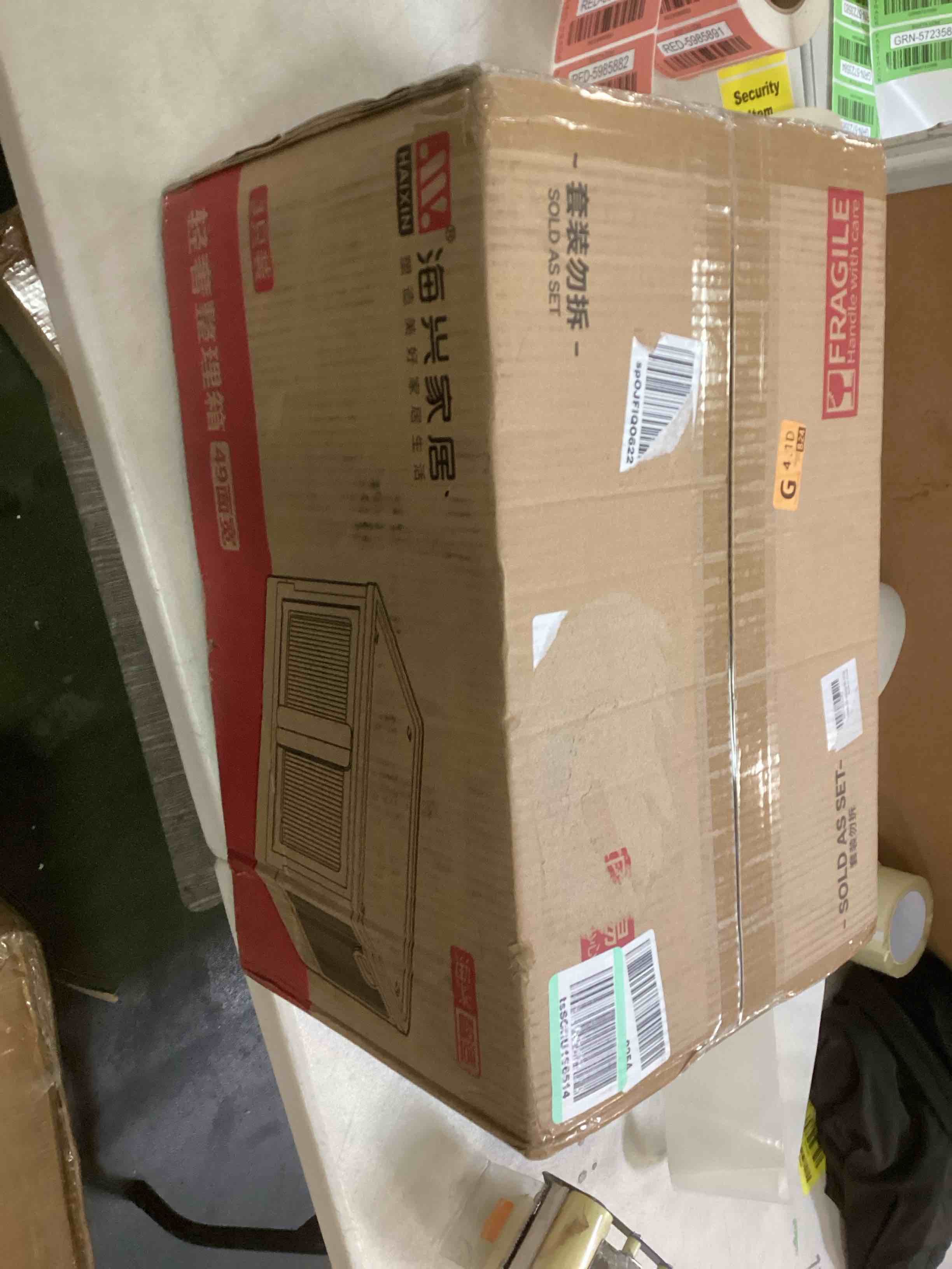https://s3.amazonaws.com/lotting-images-prod/bidfta/RED5985879_1707239704270.jpeg