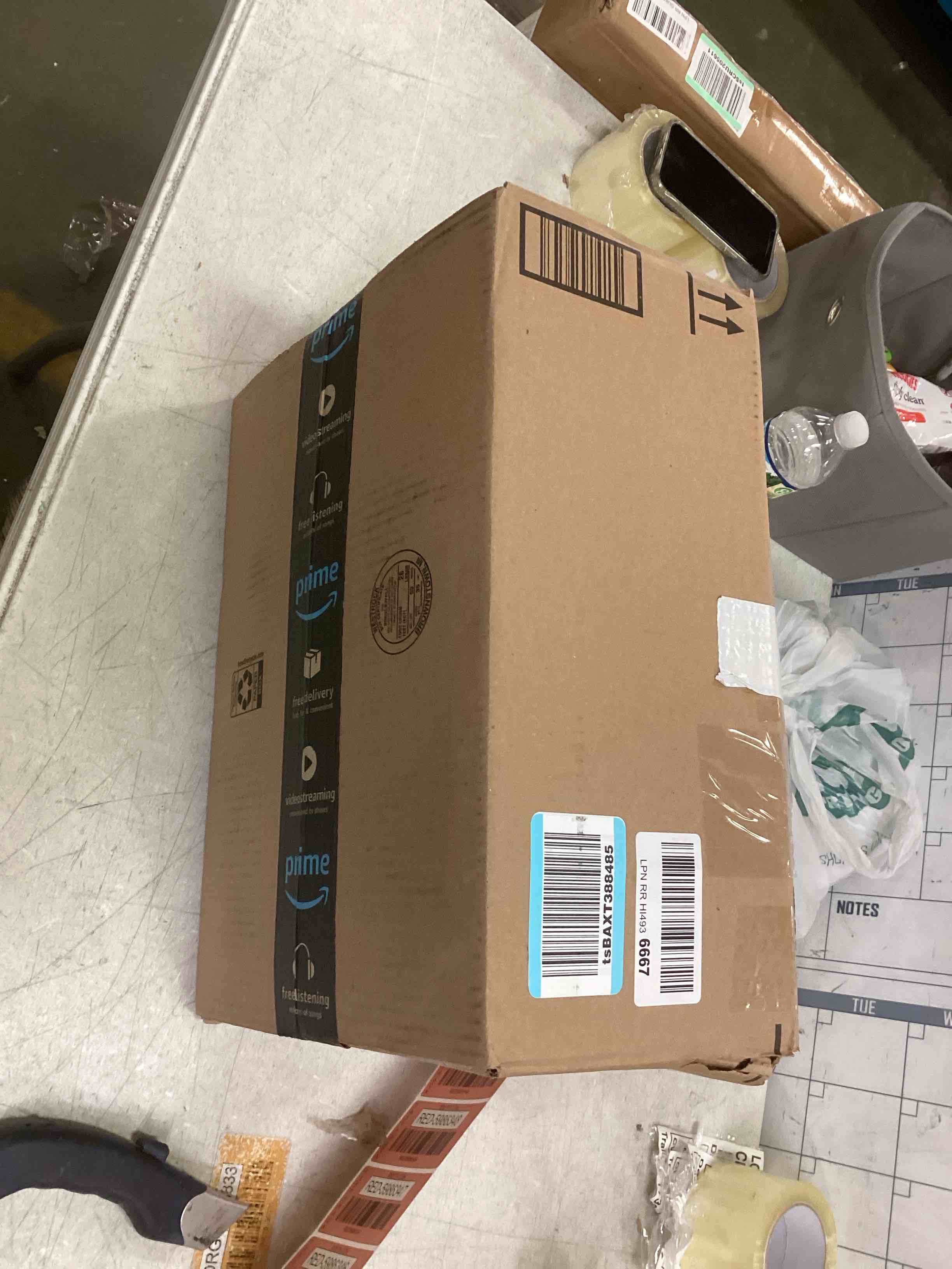 https://s3.amazonaws.com/lotting-images-prod/bidfta/RED5986346_1707417512183.jpeg