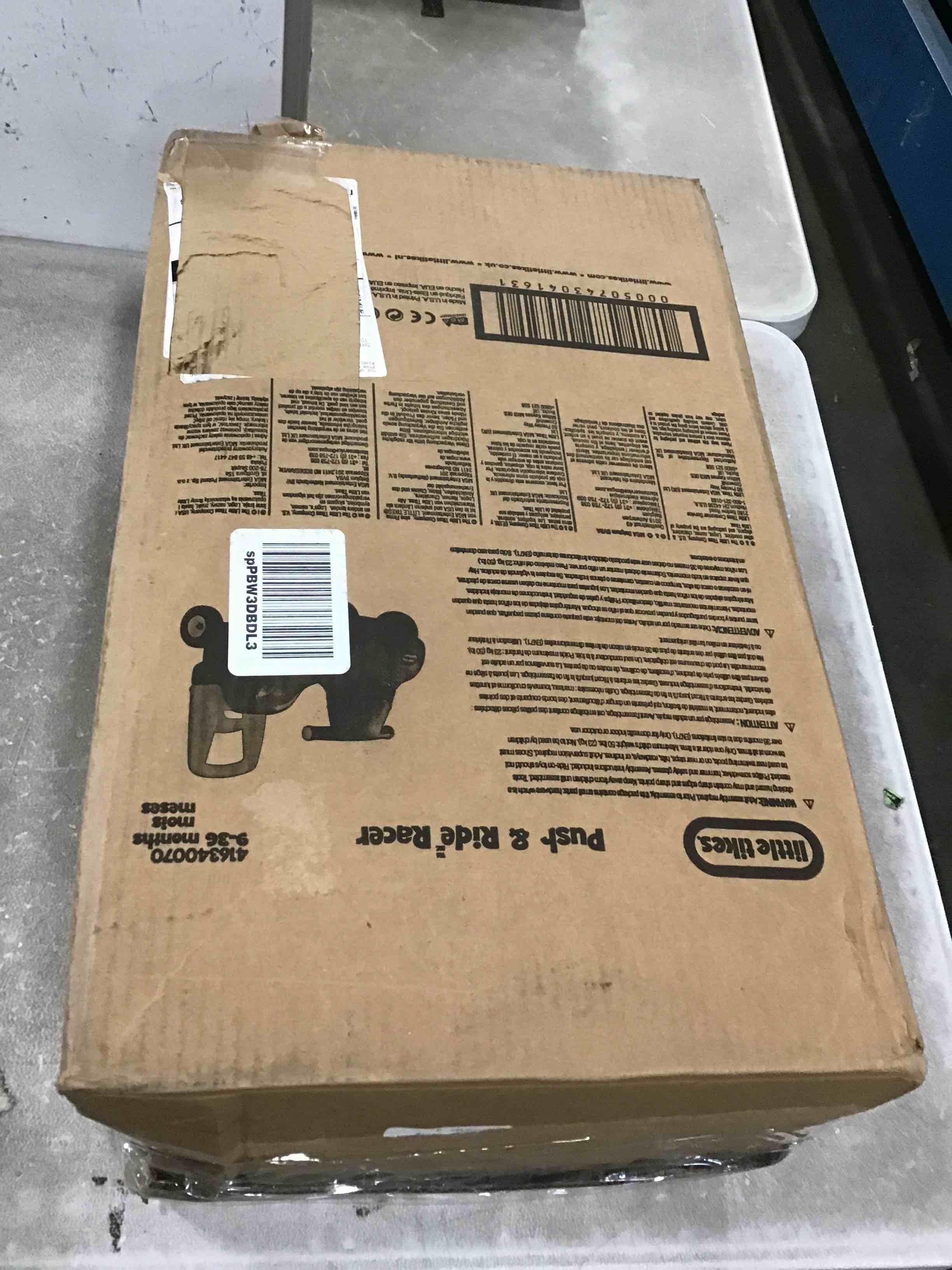 https://s3.amazonaws.com/lotting-images-prod/bidfta/RED5987021_1706899874933.jpeg