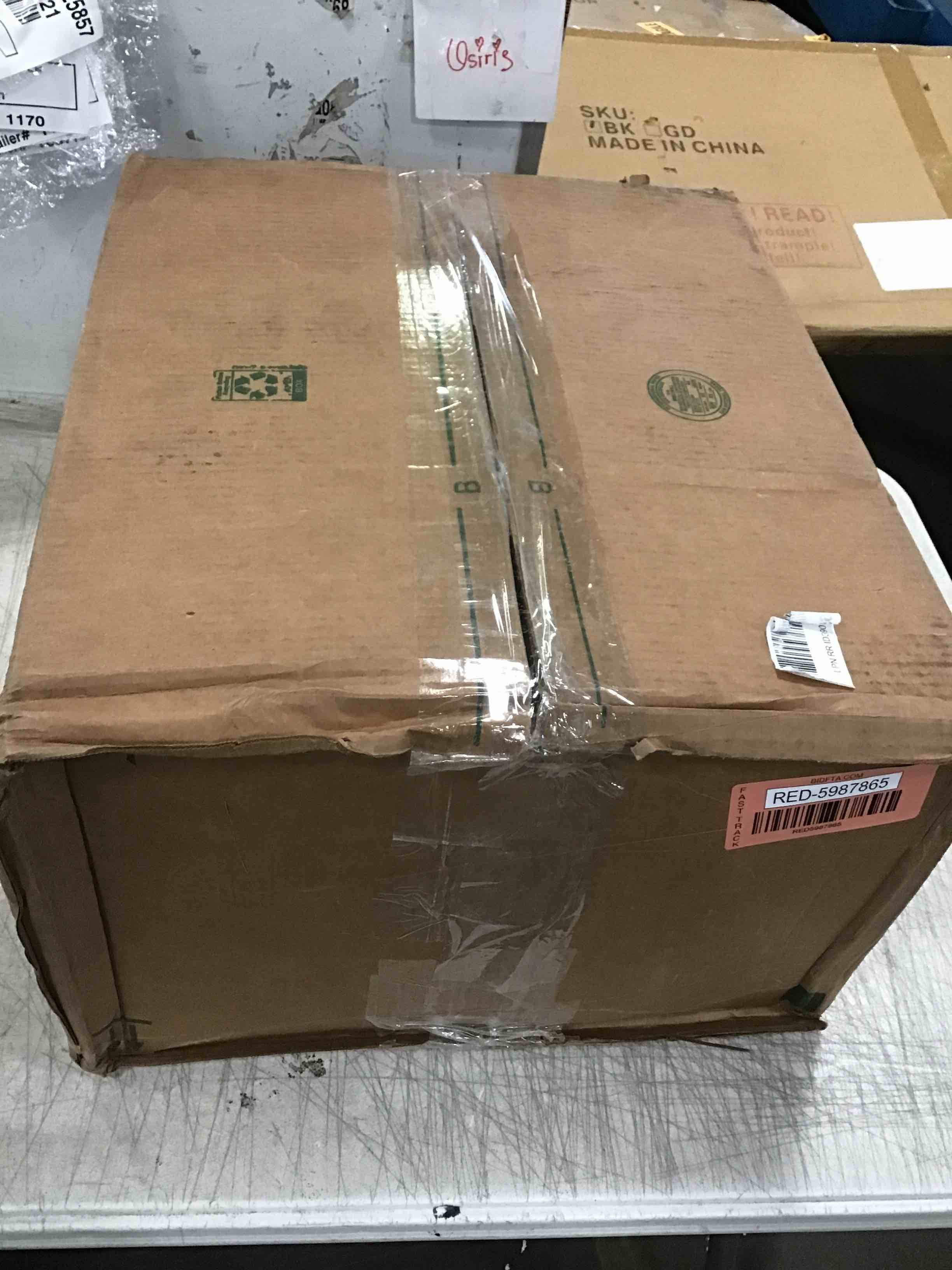 https://s3.amazonaws.com/lotting-images-prod/bidfta/RED5987865_1707323321801.jpeg