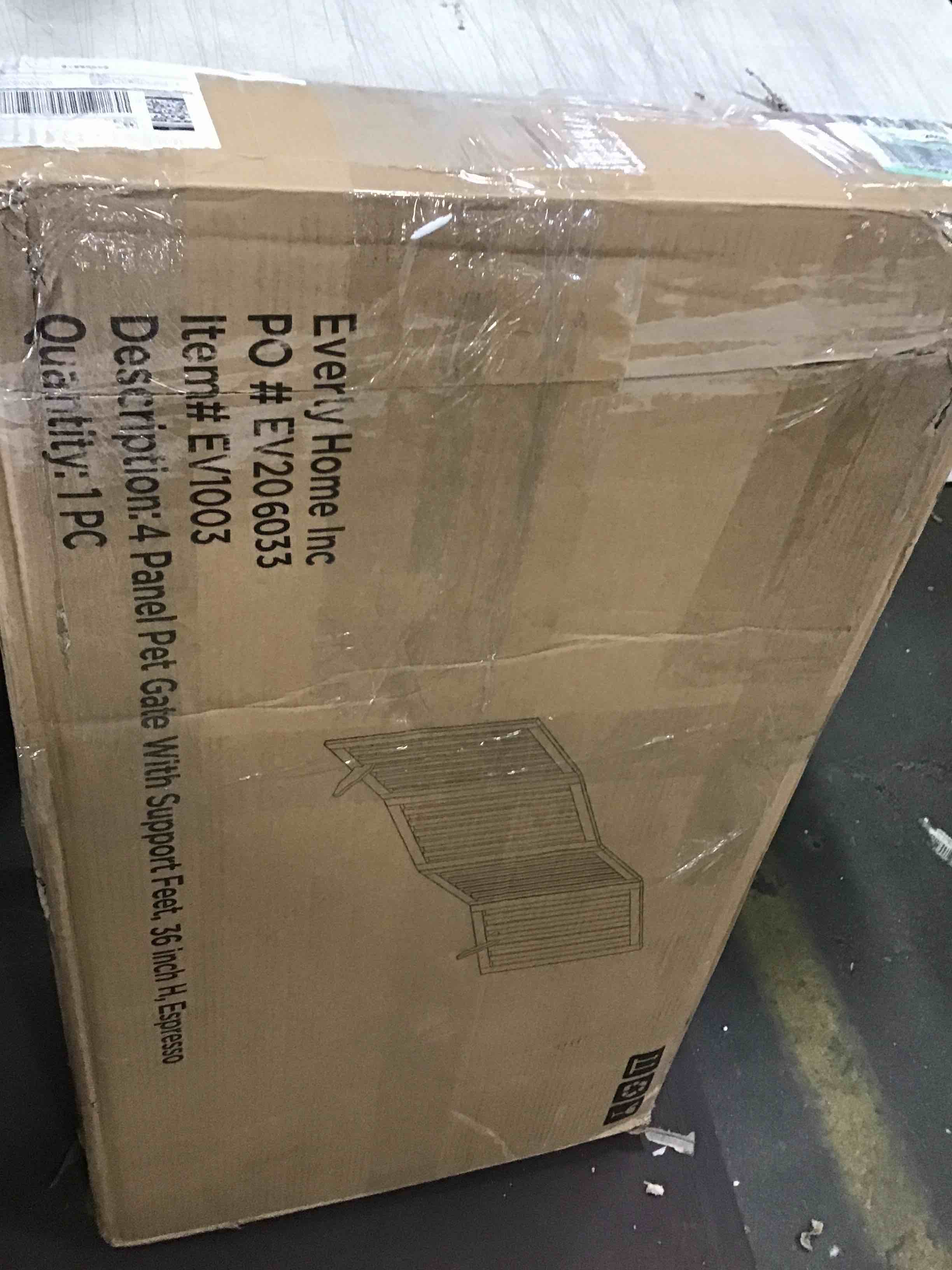 https://s3.amazonaws.com/lotting-images-prod/bidfta/RED5987908_1707332333867.jpeg