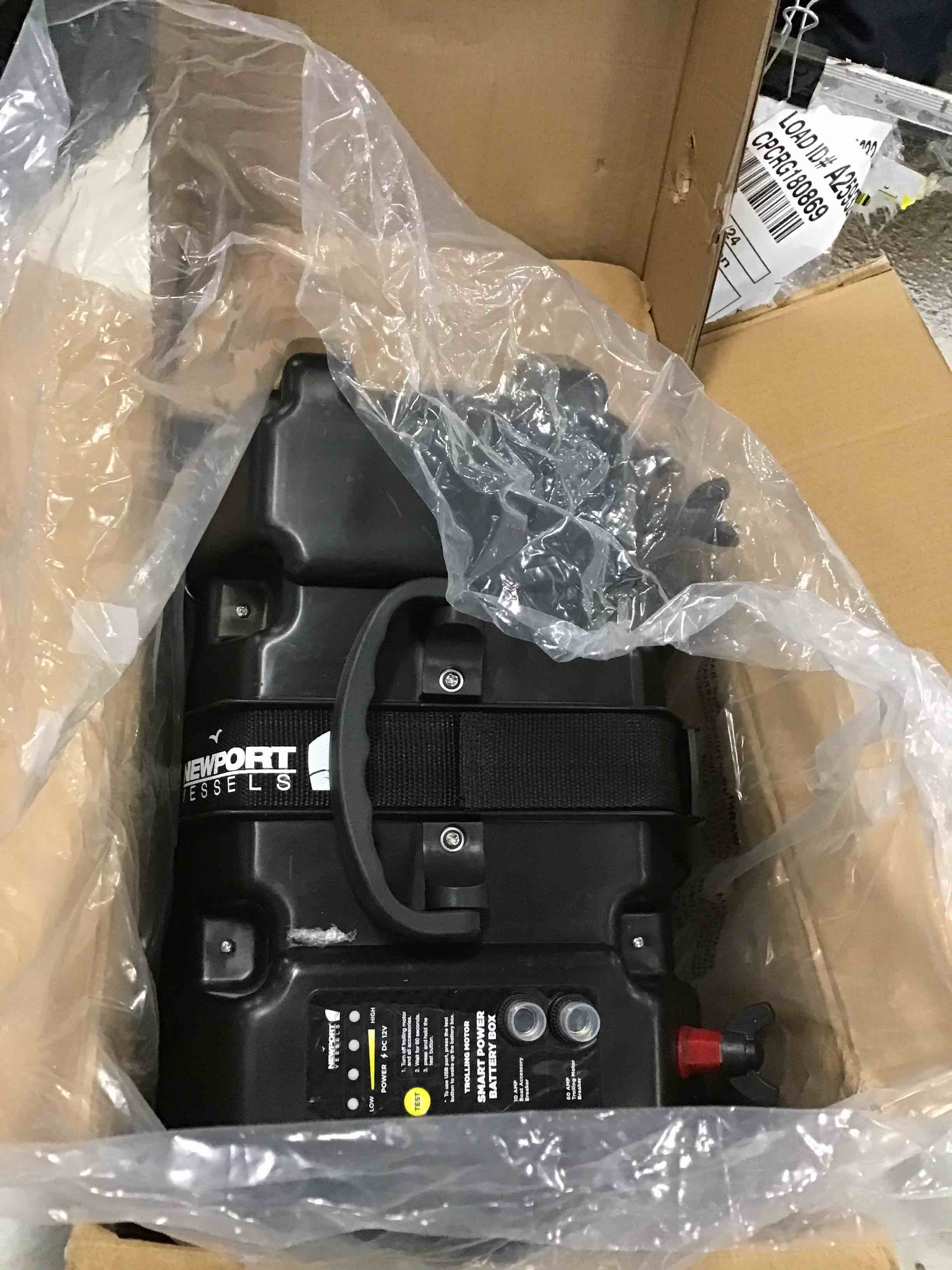 https://s3.amazonaws.com/lotting-images-prod/bidfta/RED5988139_1707413642670.jpeg
