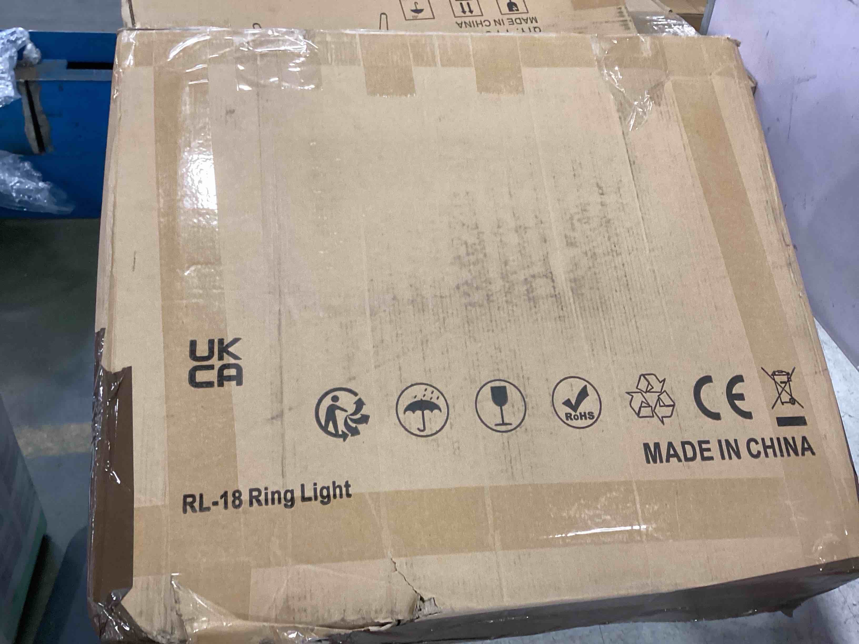 https://s3.amazonaws.com/lotting-images-prod/bidfta/RED5988473_1706898659065.jpeg