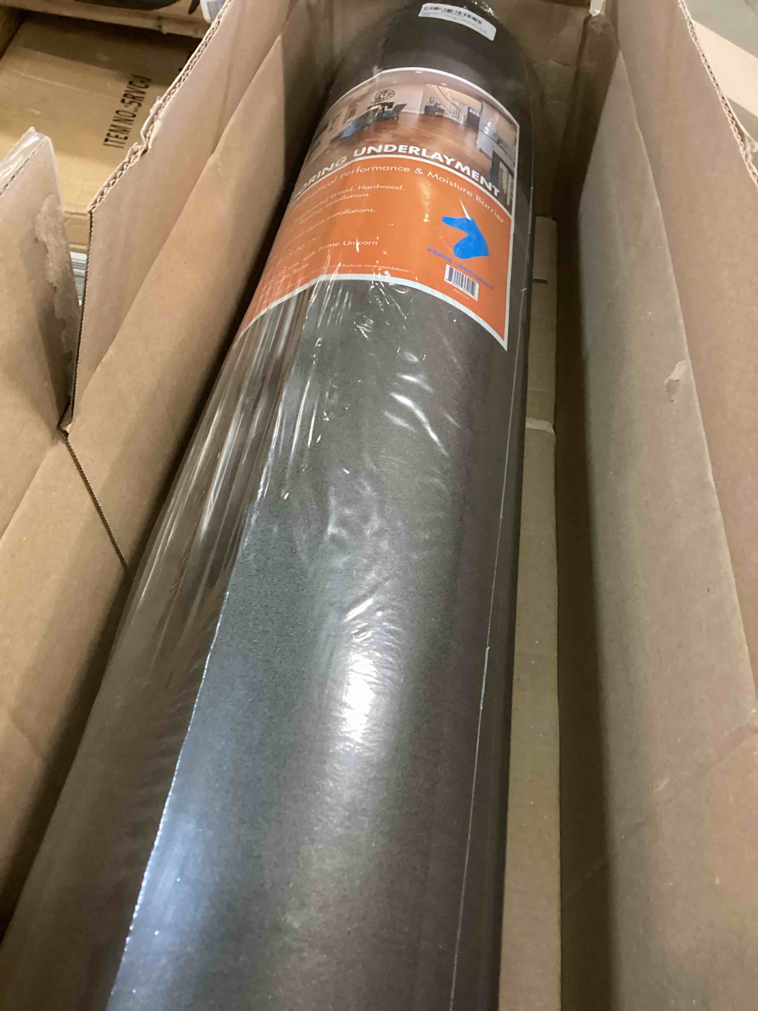 https://s3.amazonaws.com/lotting-images-prod/bidfta/RED5988778_1707073545280.jpeg