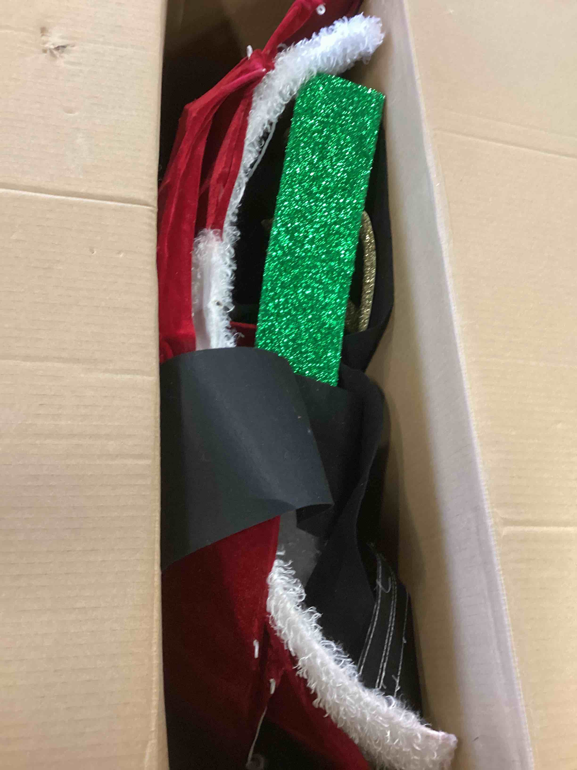https://s3.amazonaws.com/lotting-images-prod/bidfta/RED5990338_1707496139741.jpeg