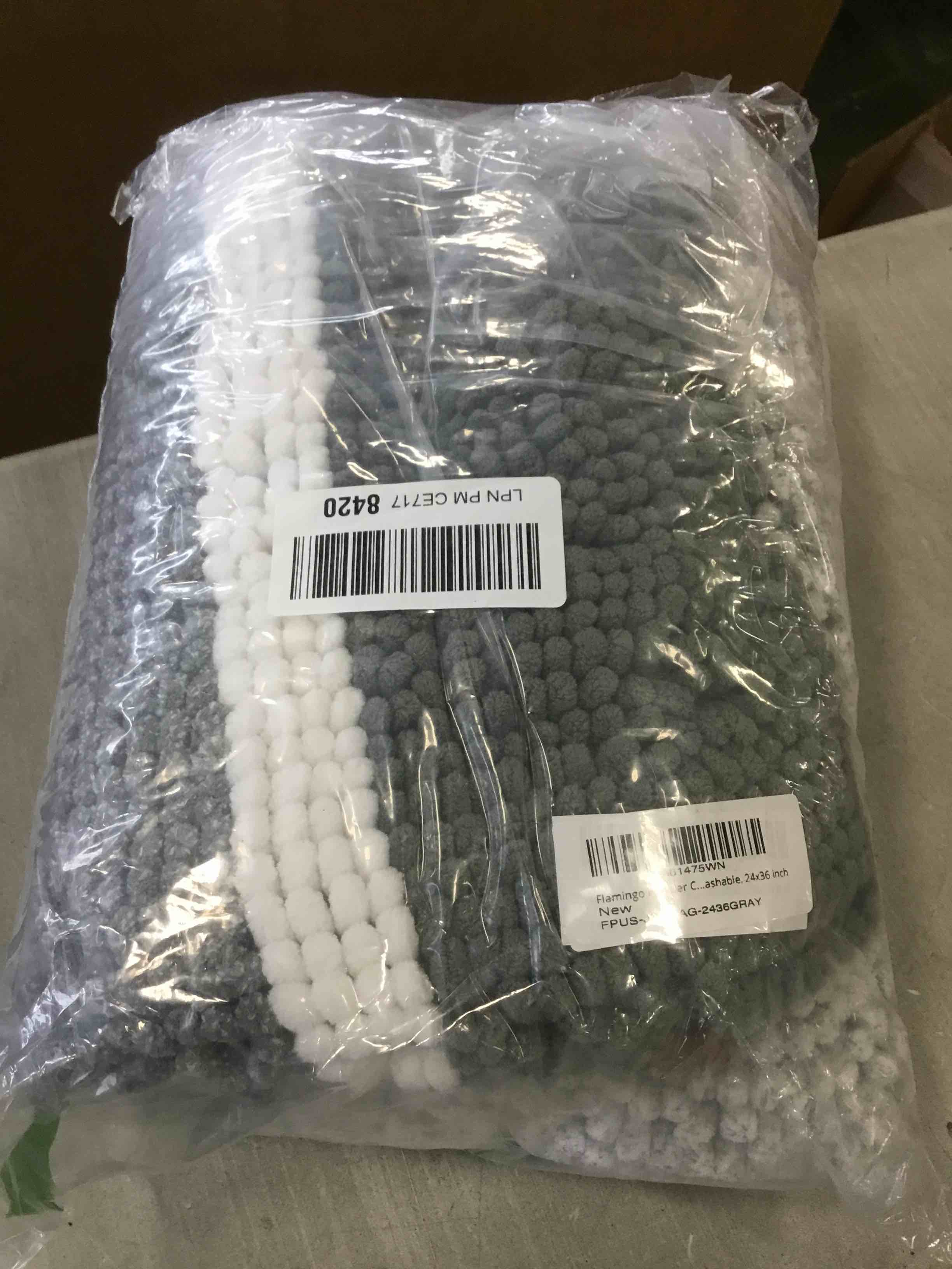 https://s3.amazonaws.com/lotting-images-prod/bidfta/RED5992609_1708013185369.jpeg