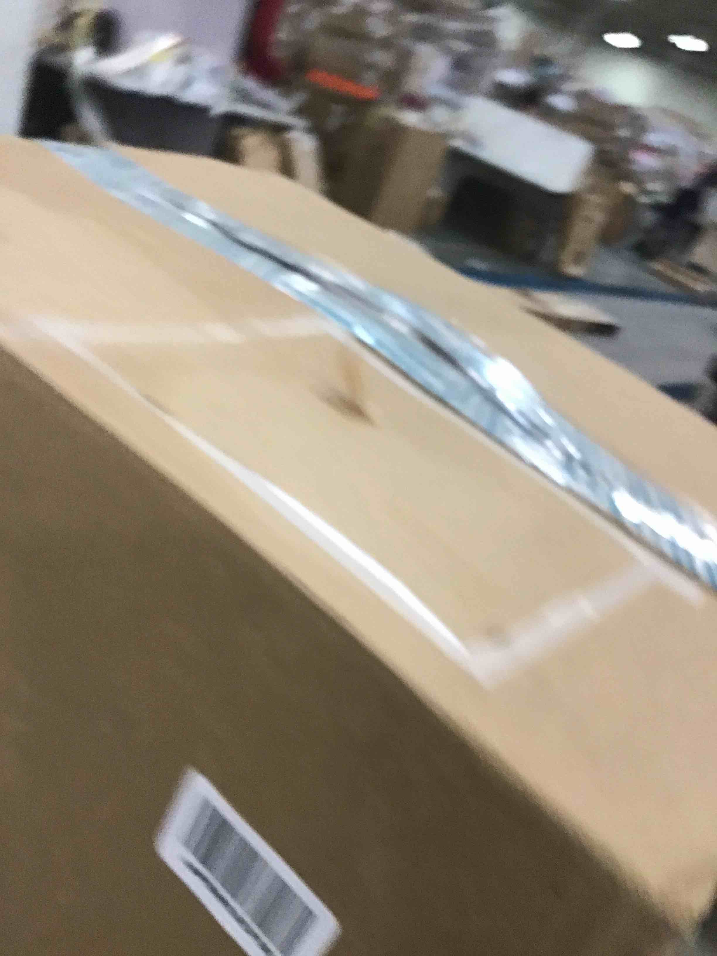 https://s3.amazonaws.com/lotting-images-prod/bidfta/RED5993435_1707487388744.jpeg