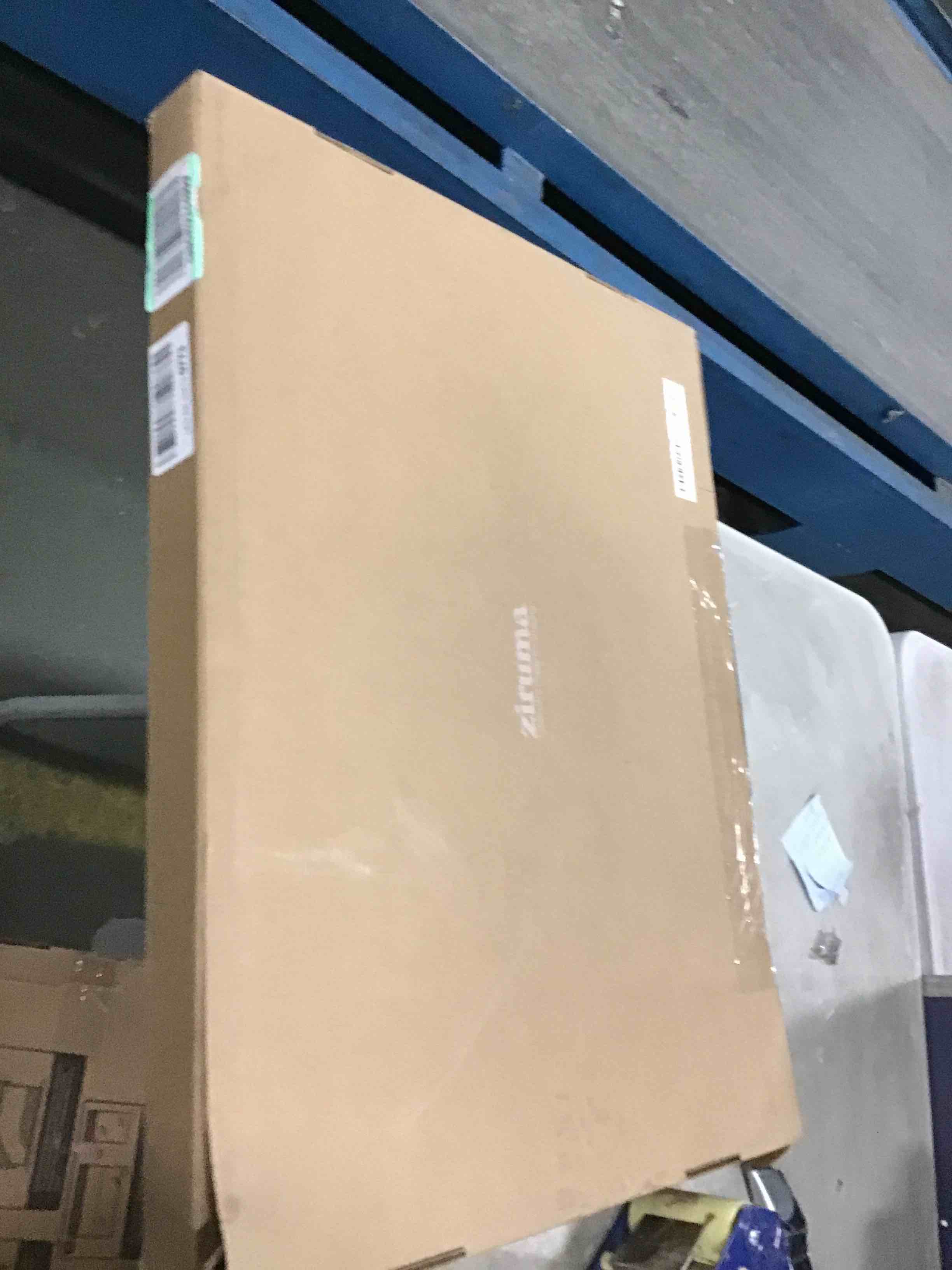 https://s3.amazonaws.com/lotting-images-prod/bidfta/RED5993790_1707566861458.jpeg
