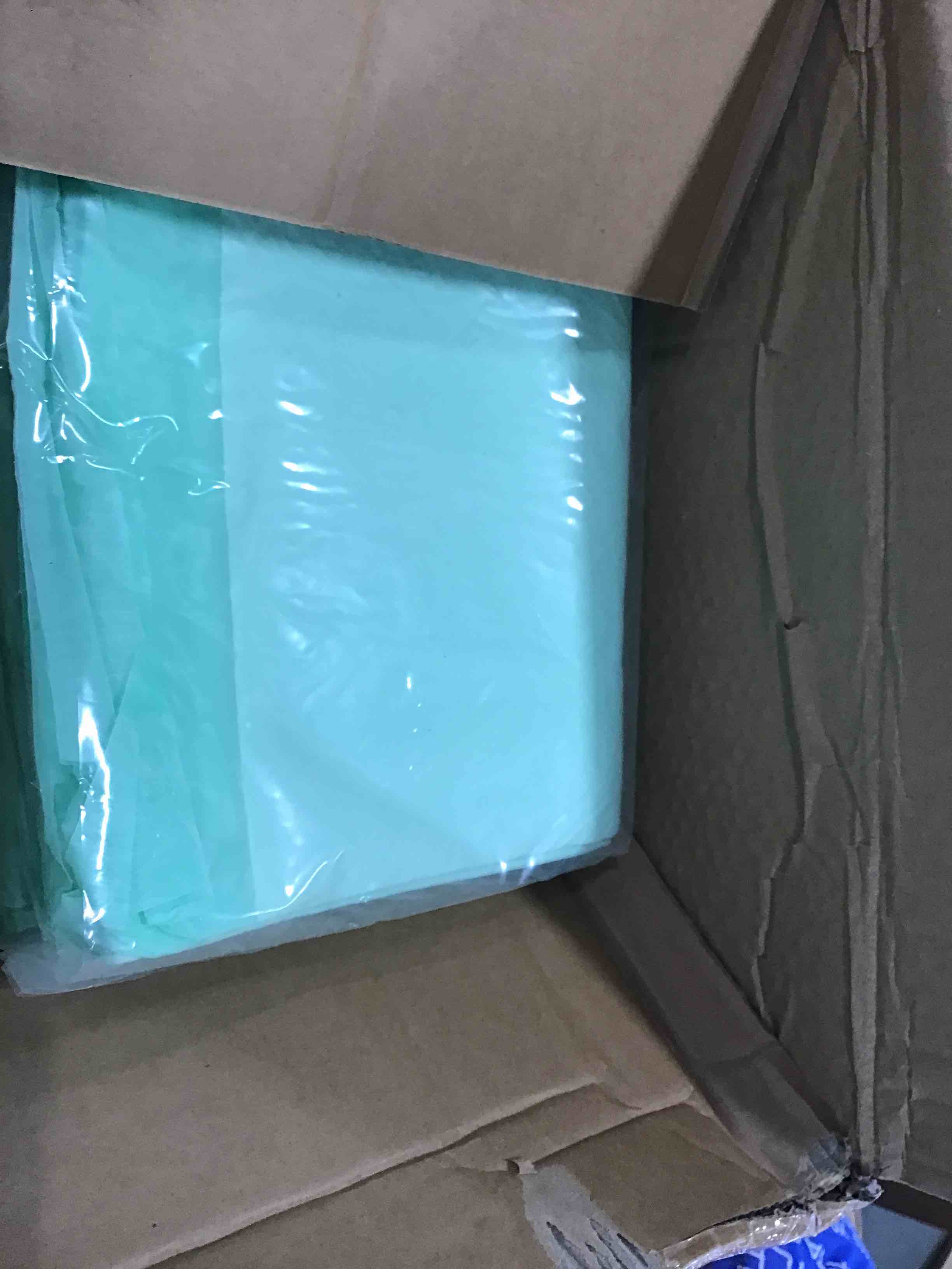 https://s3.amazonaws.com/lotting-images-prod/bidfta/RED5994013_1707579648327.jpeg