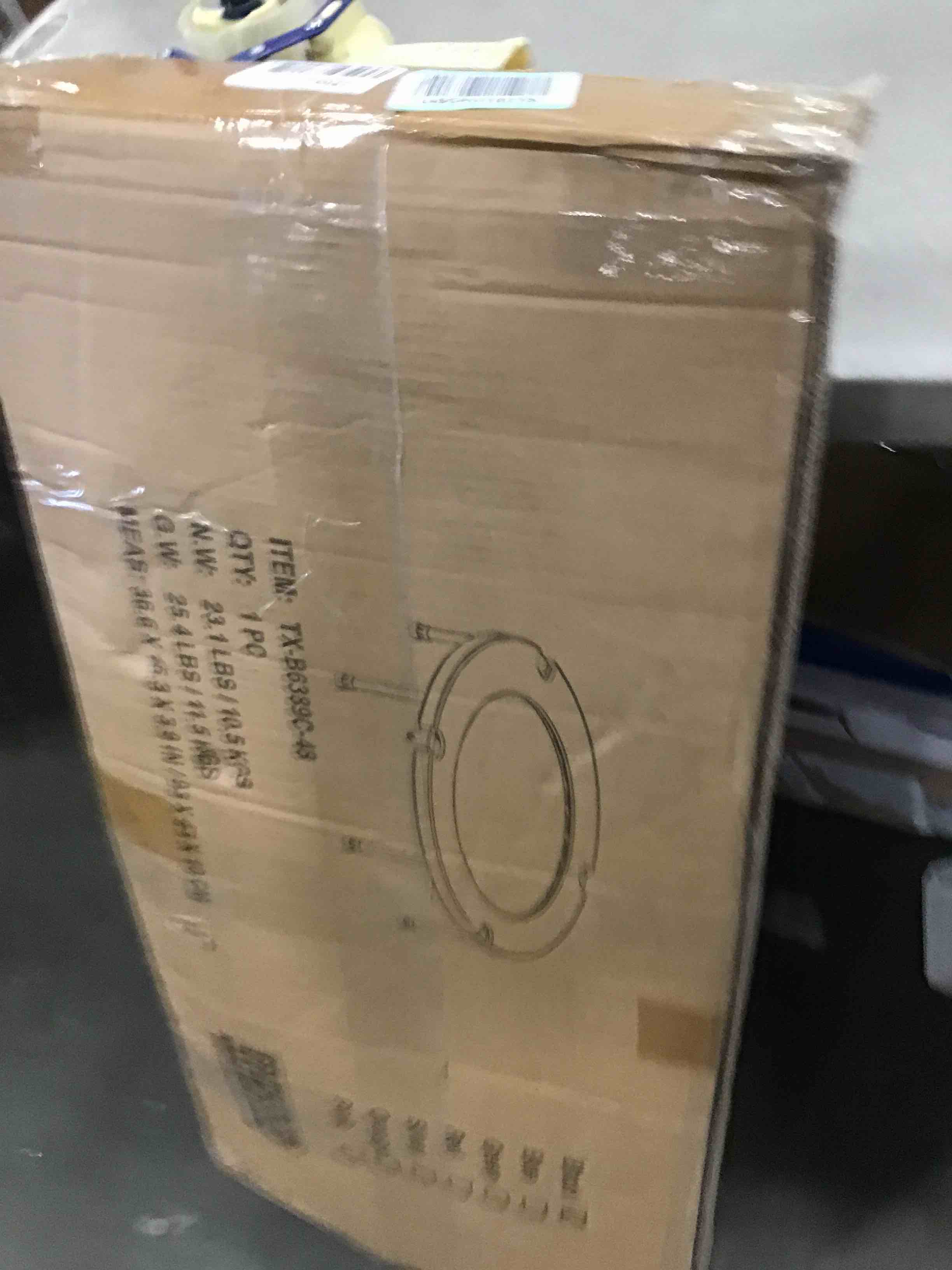https://s3.amazonaws.com/lotting-images-prod/bidfta/RED5994427_1707763023256.jpeg