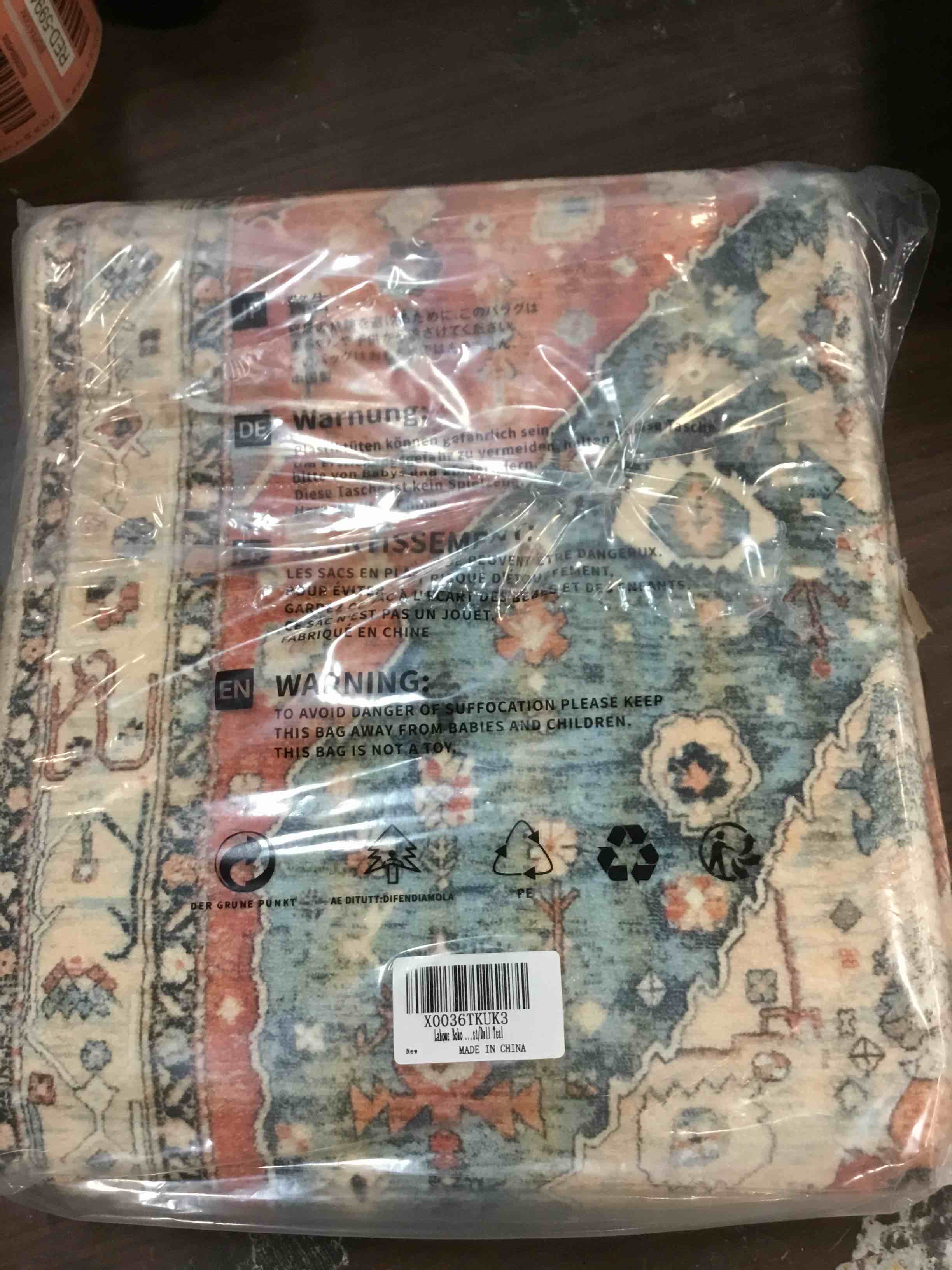 https://s3.amazonaws.com/lotting-images-prod/bidfta/RED5994524_1707402467205.jpeg
