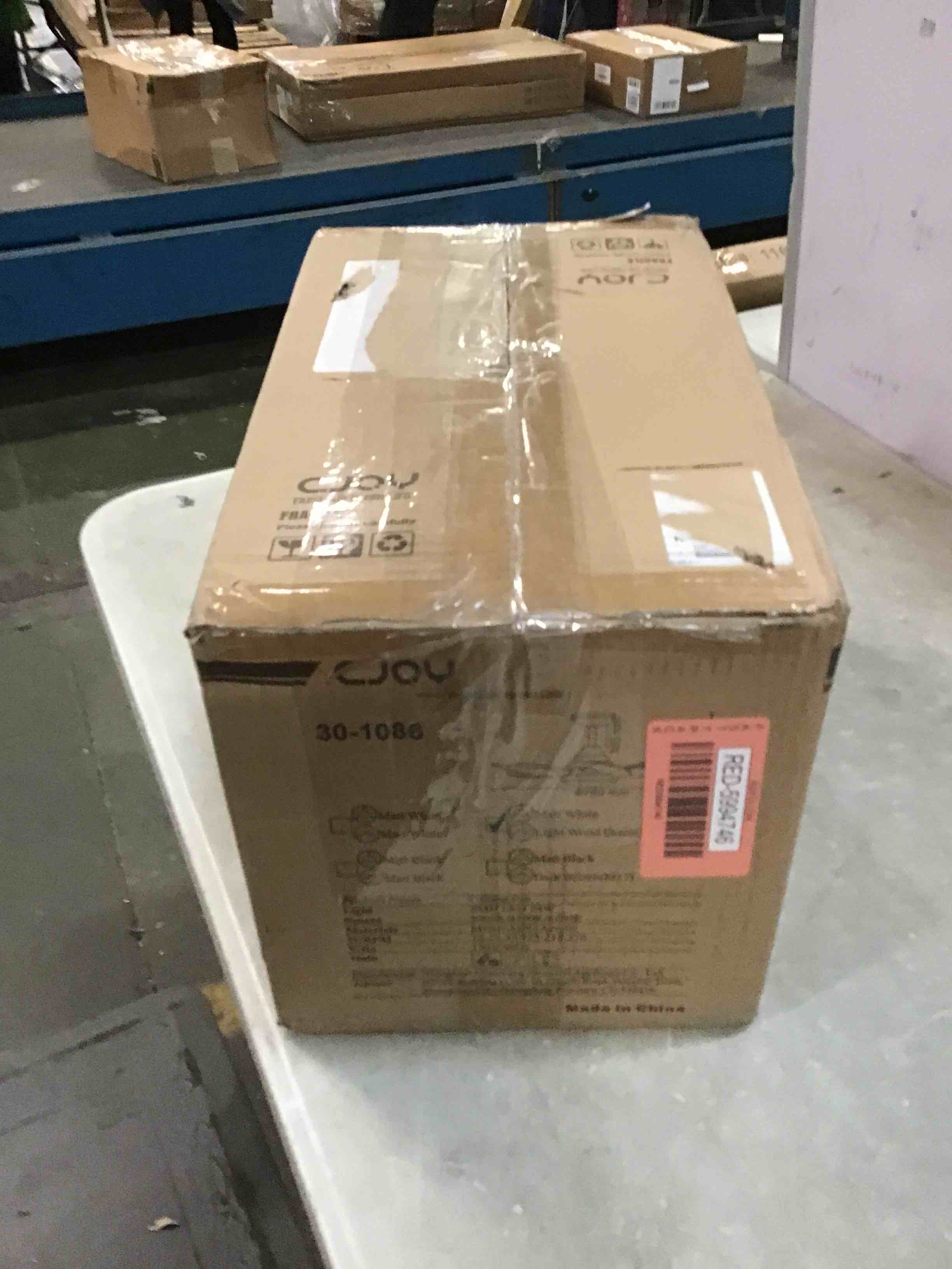 https://s3.amazonaws.com/lotting-images-prod/bidfta/RED5994746_1707484723773.jpeg