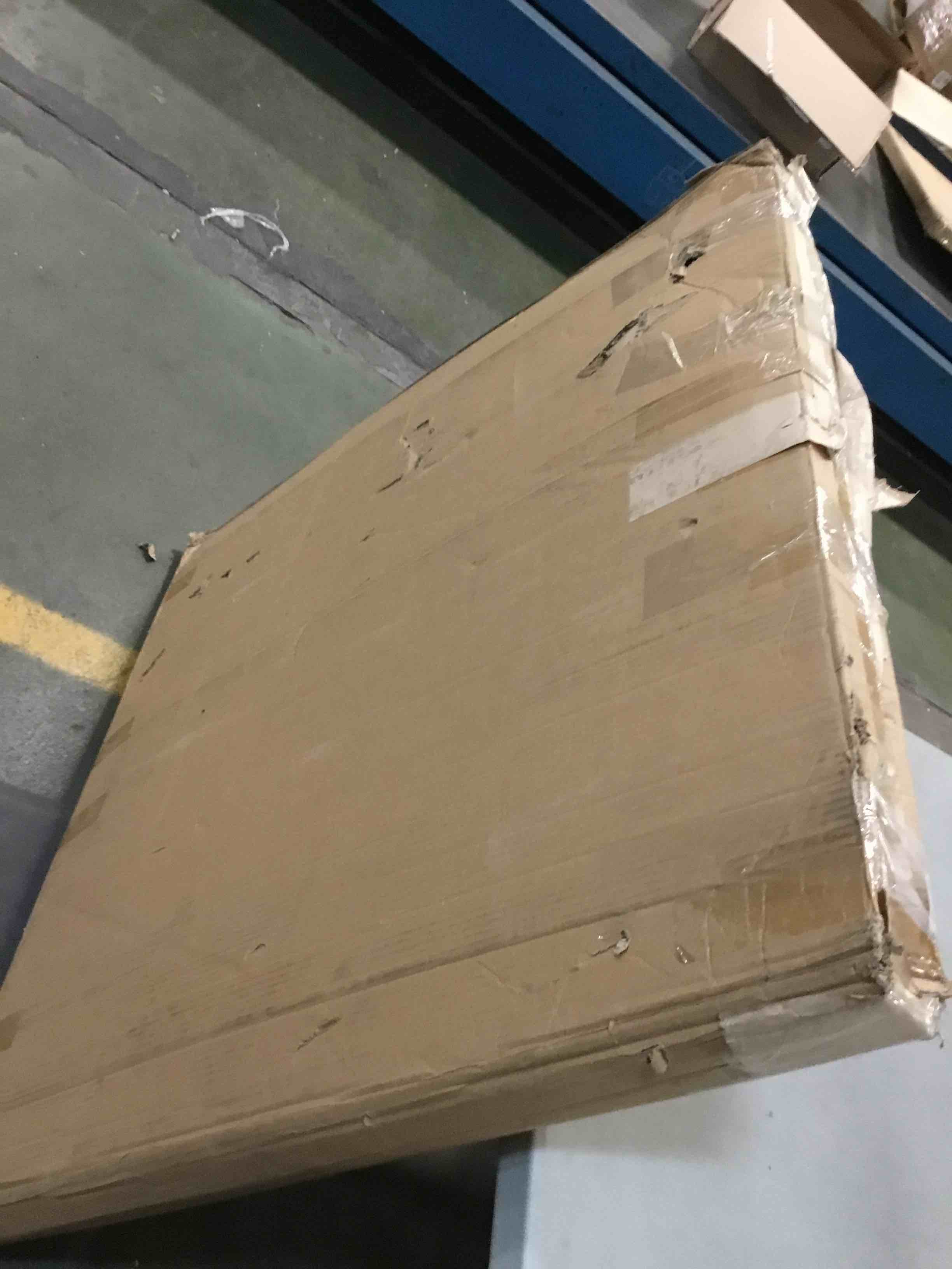 https://s3.amazonaws.com/lotting-images-prod/bidfta/RED5994953_1707827751513.jpeg