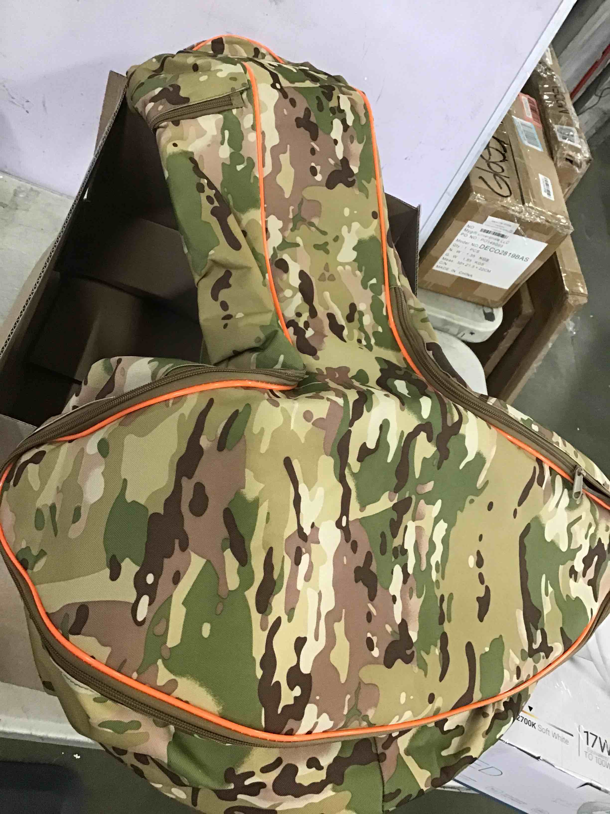 https://s3.amazonaws.com/lotting-images-prod/bidfta/RED5995519_1708103886611.jpeg