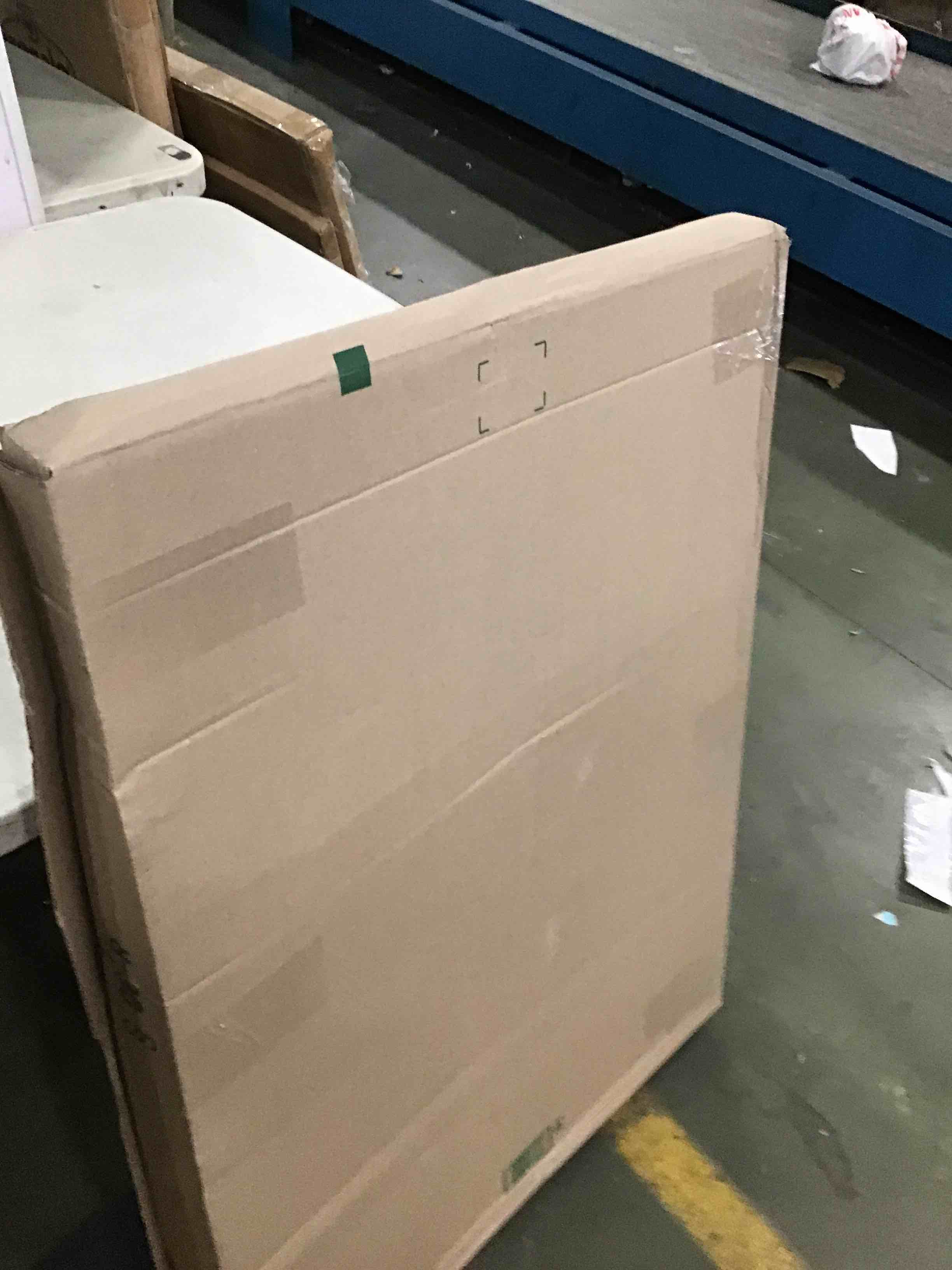 https://s3.amazonaws.com/lotting-images-prod/bidfta/RED5995556_1708111085842.jpeg