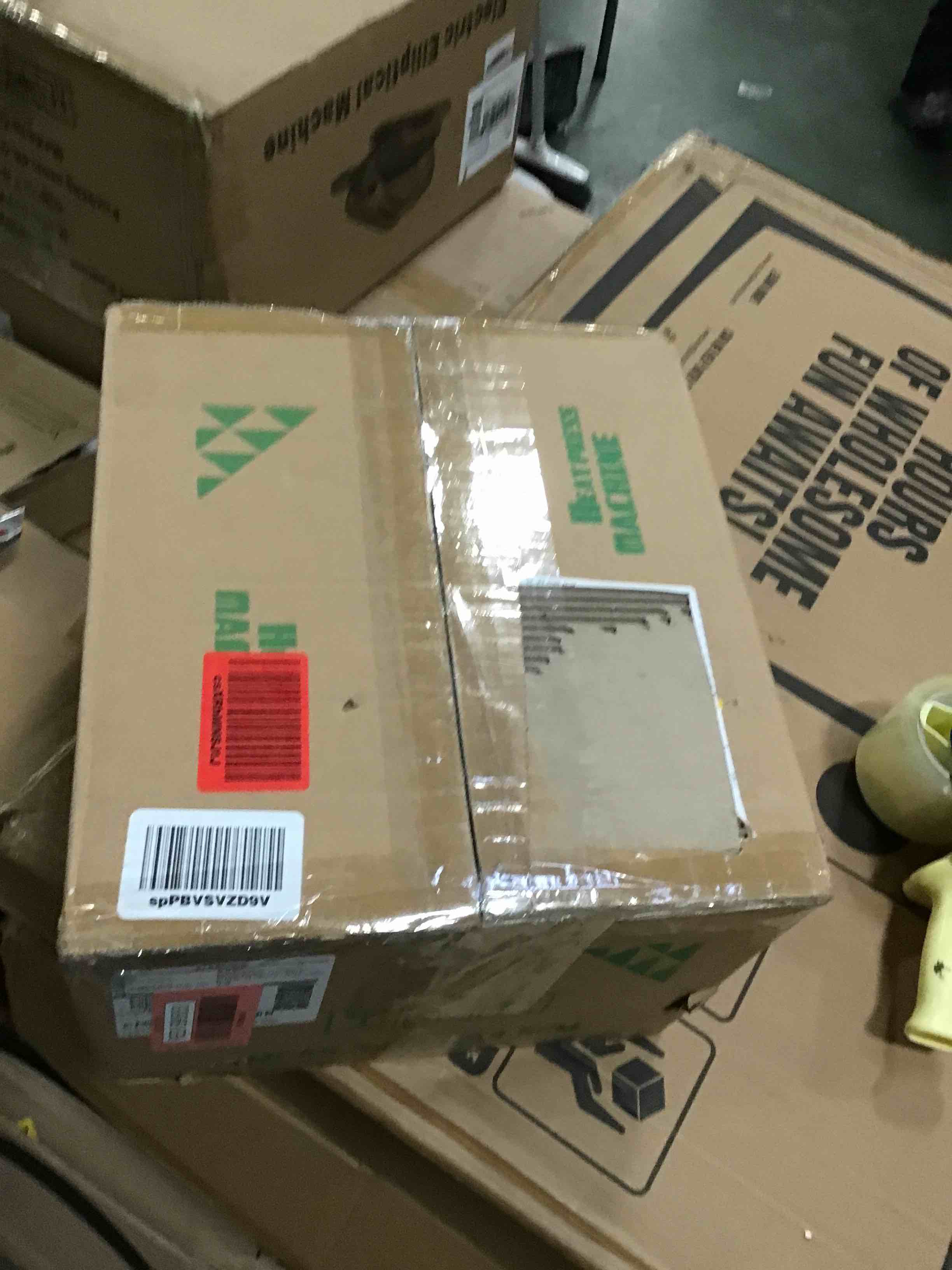 https://s3.amazonaws.com/lotting-images-prod/bidfta/RED5995653_1708184161357.jpeg