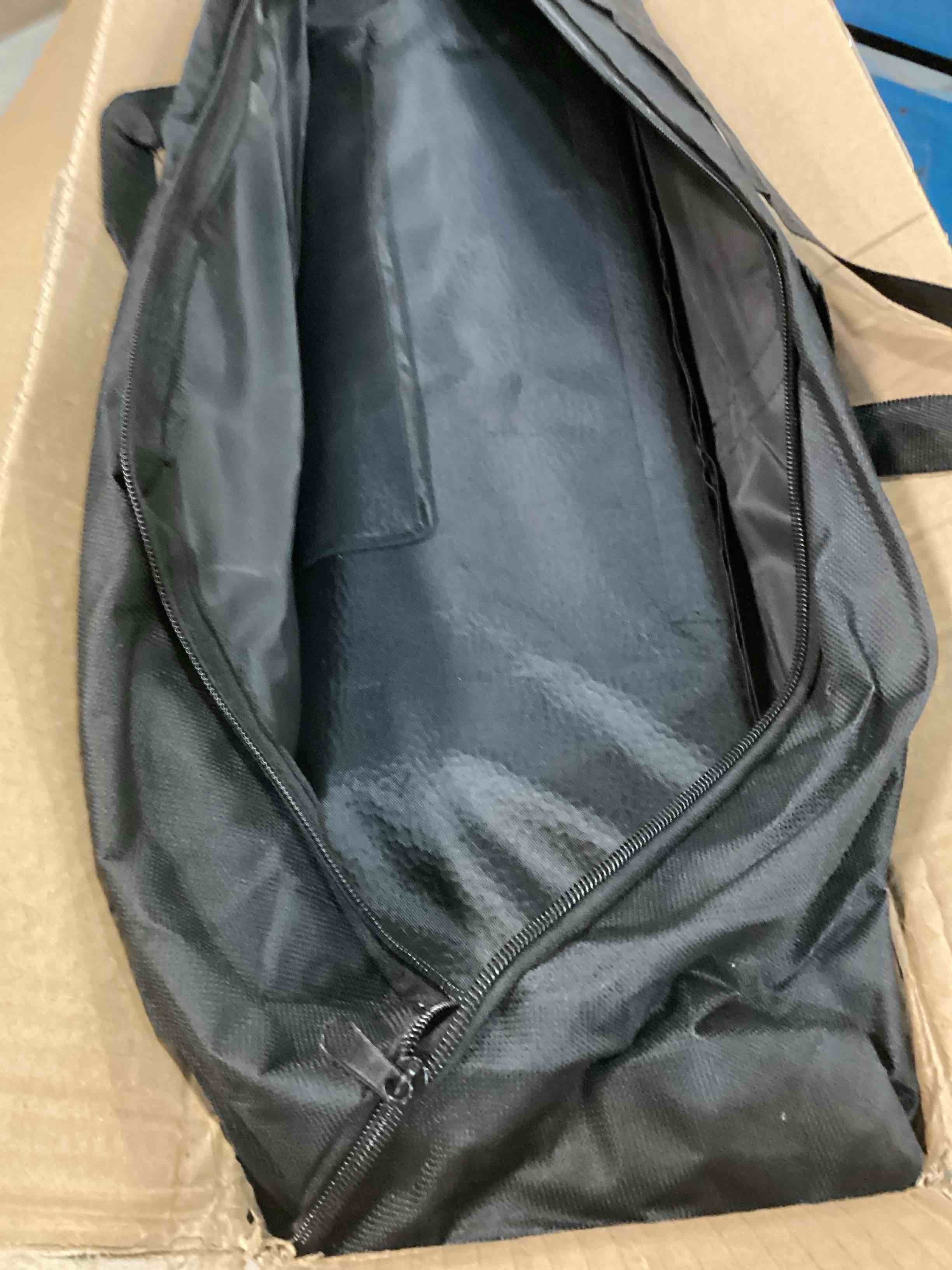 https://s3.amazonaws.com/lotting-images-prod/bidfta/RED5996146_1708179068808.jpeg
