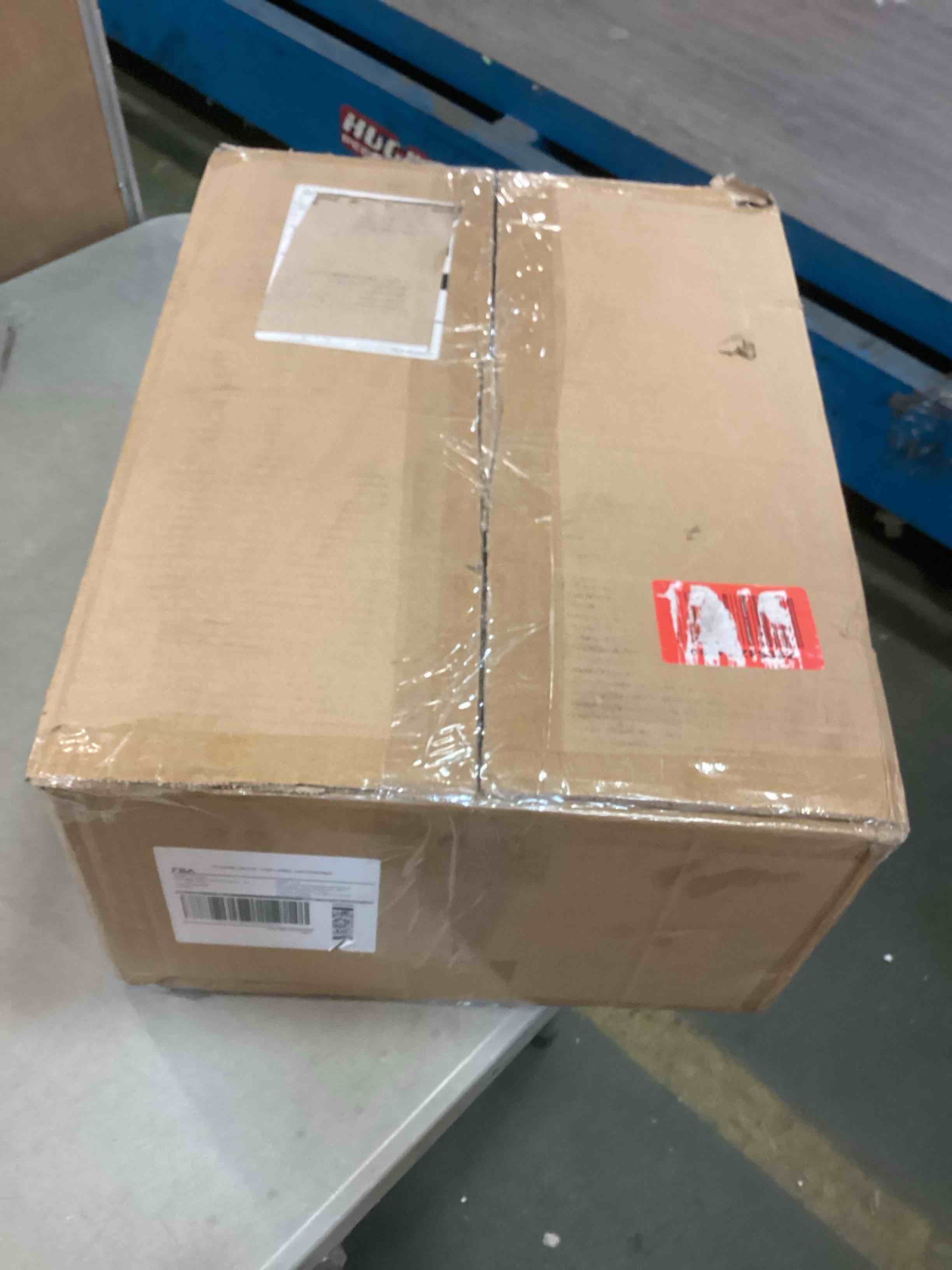 https://s3.amazonaws.com/lotting-images-prod/bidfta/RED5996208_1708194666241.jpeg