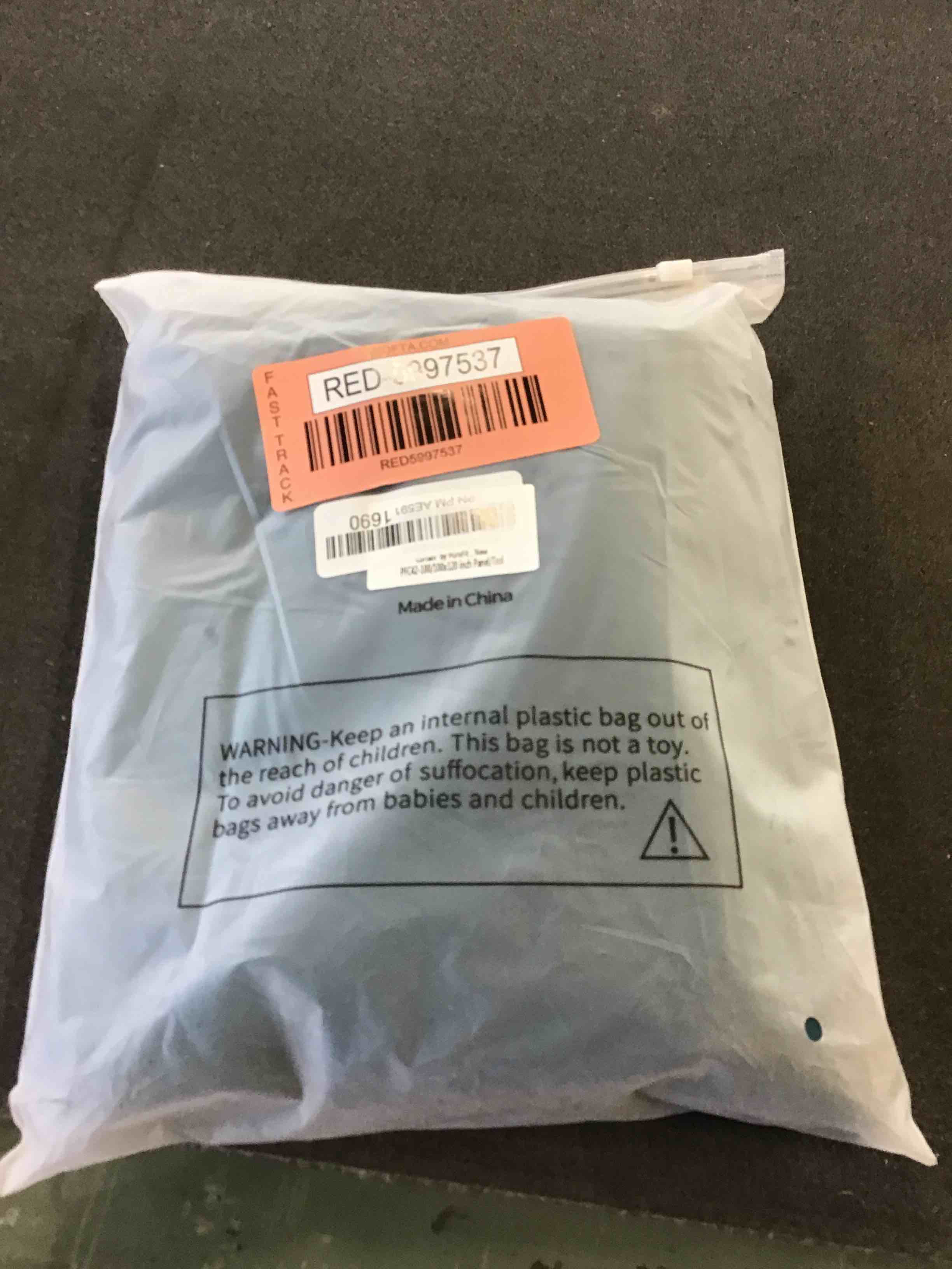 https://s3.amazonaws.com/lotting-images-prod/bidfta/RED5997537_1707919018985.jpeg
