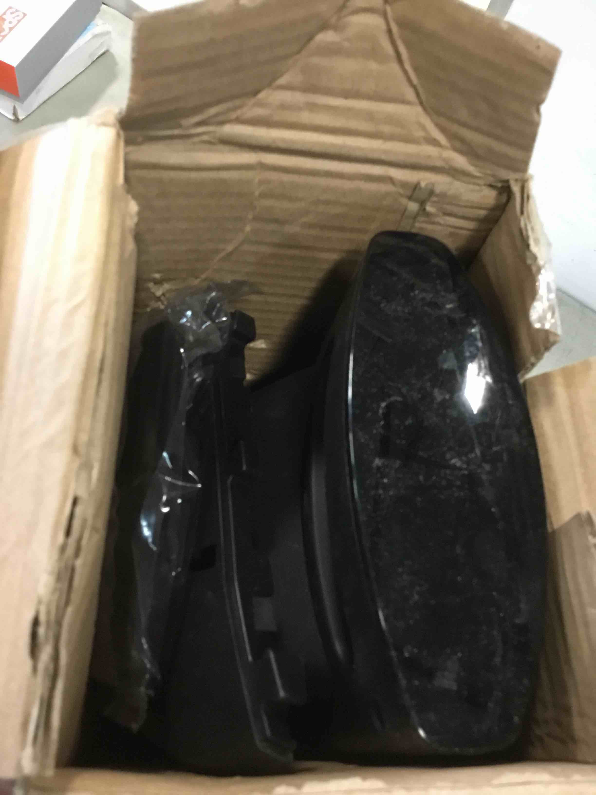 https://s3.amazonaws.com/lotting-images-prod/bidfta/RED5999533_1708363344938.jpeg