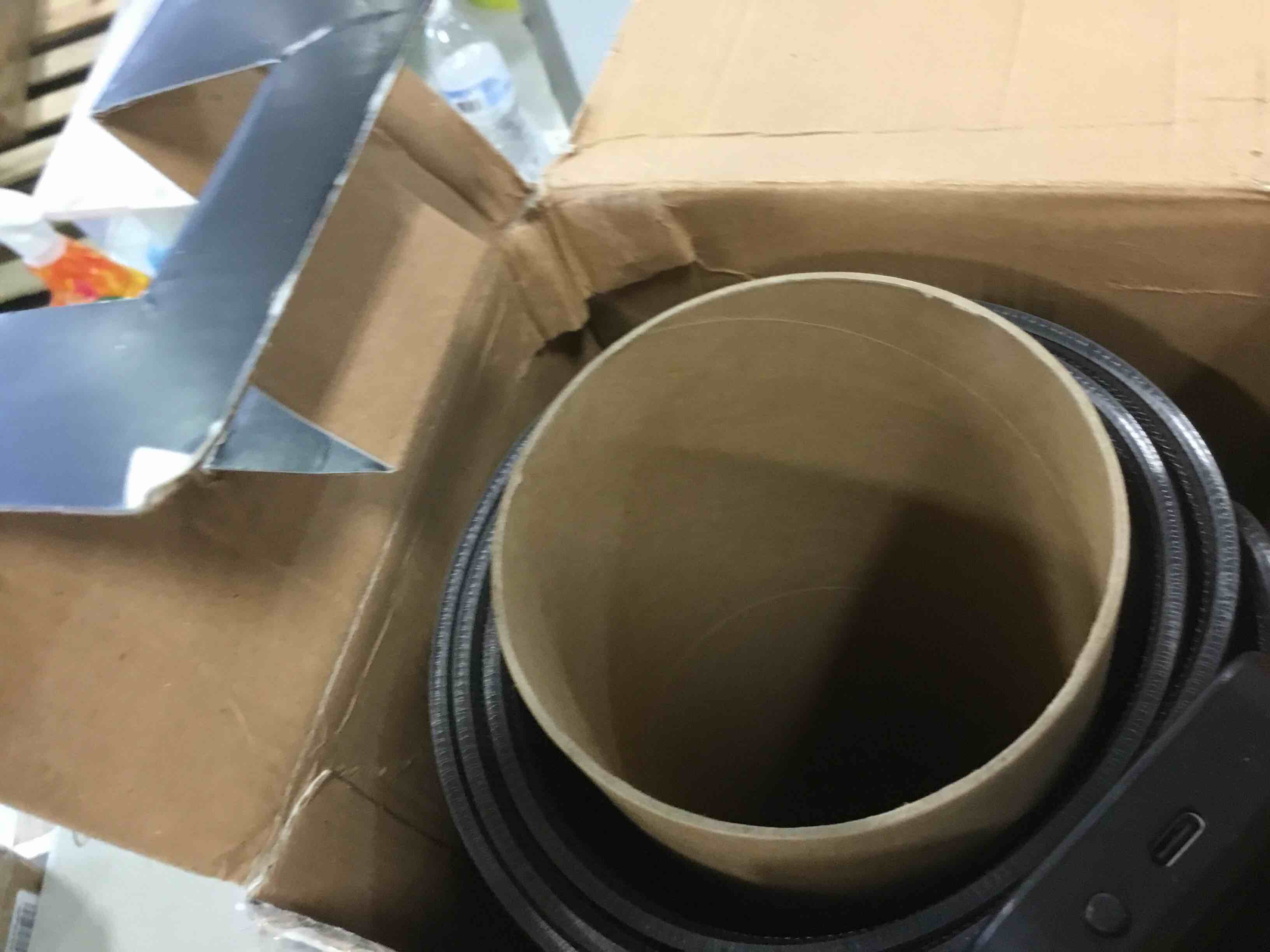 https://s3.amazonaws.com/lotting-images-prod/bidfta/RED5999544_1708367216865.jpeg