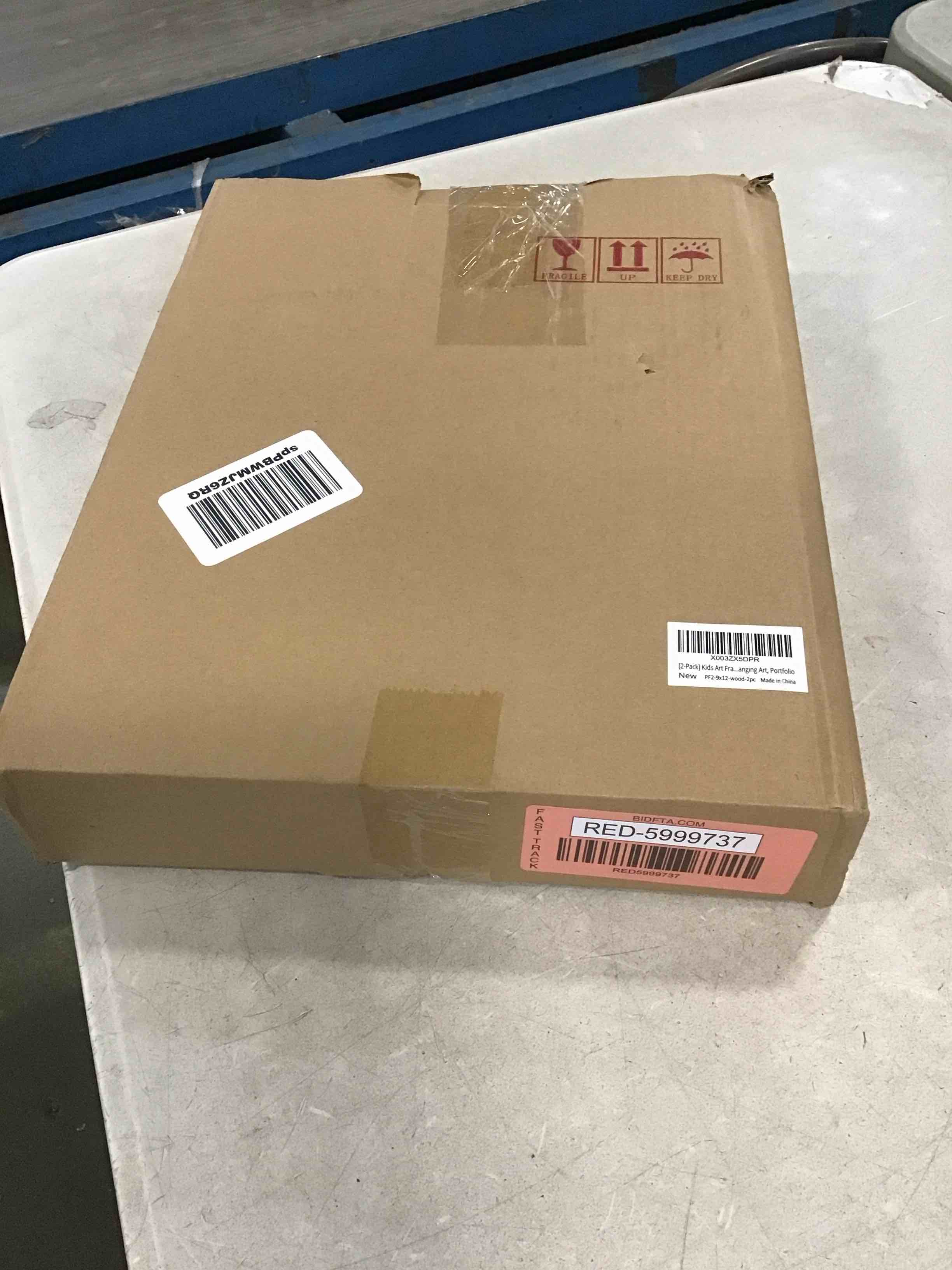 https://s3.amazonaws.com/lotting-images-prod/bidfta/RED5999737_1708448303317.jpeg