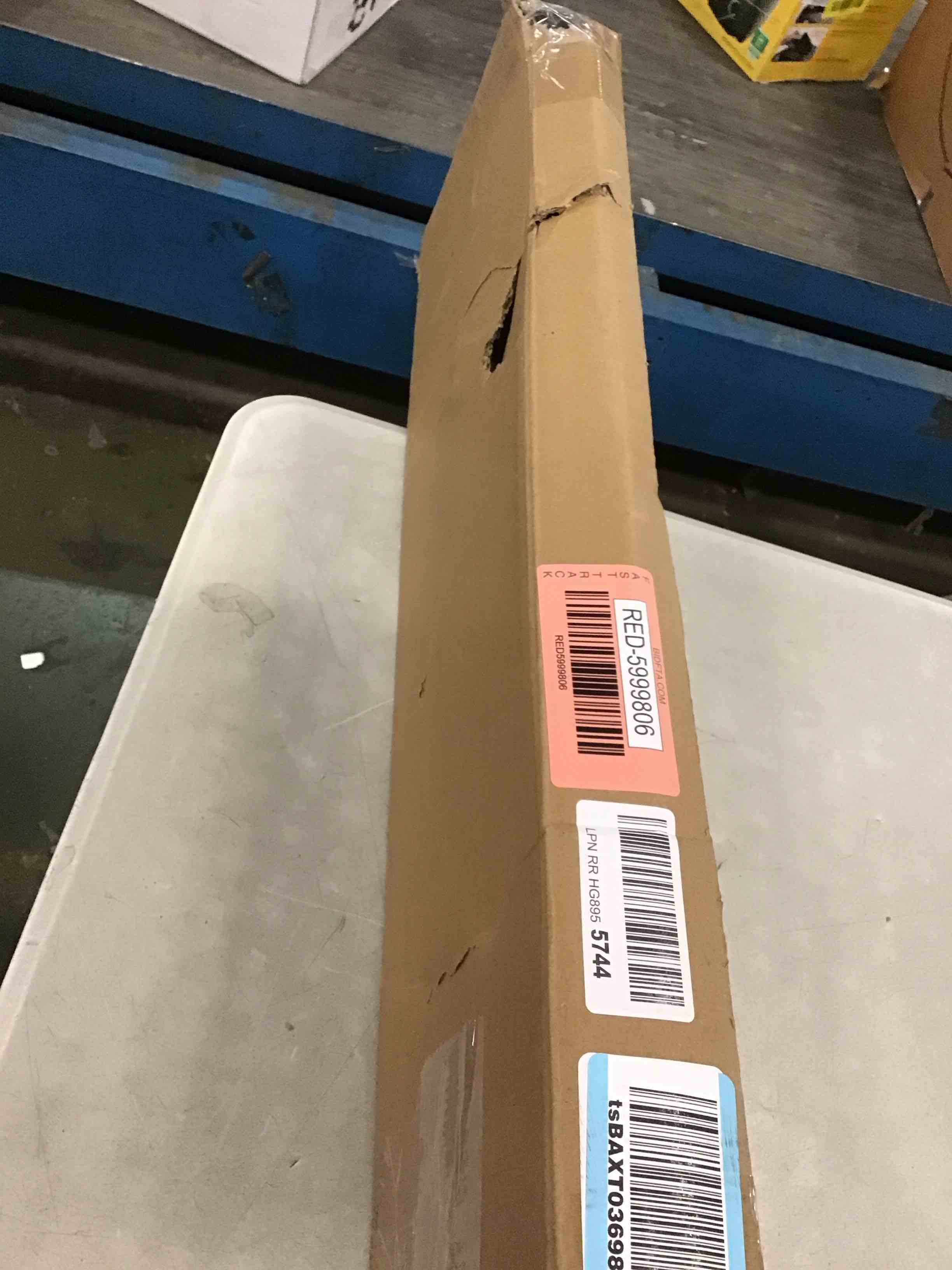 https://s3.amazonaws.com/lotting-images-prod/bidfta/RED5999806_1708458426316.jpeg