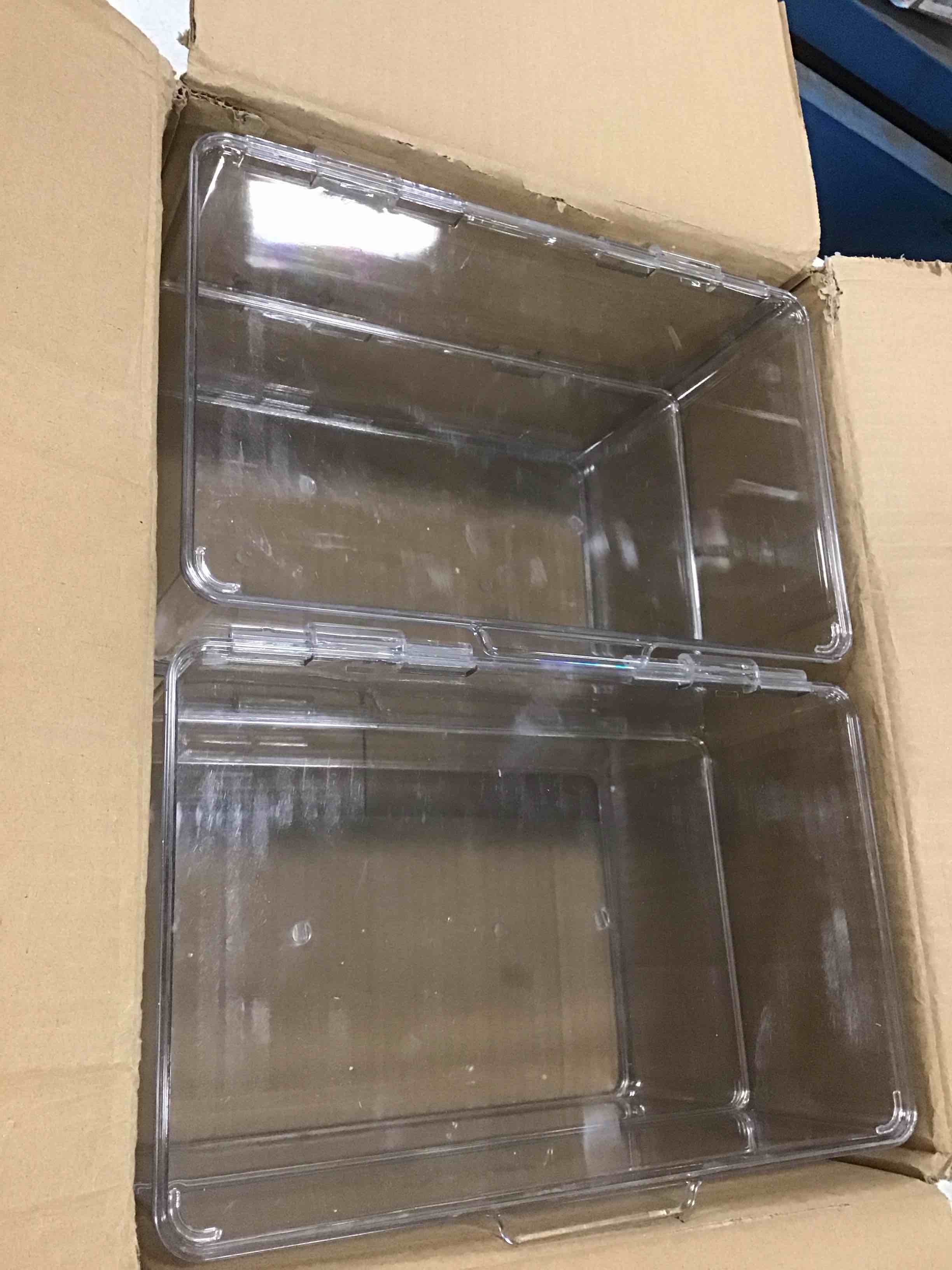 https://s3.amazonaws.com/lotting-images-prod/bidfta/RED6000254_1708696130687.jpeg