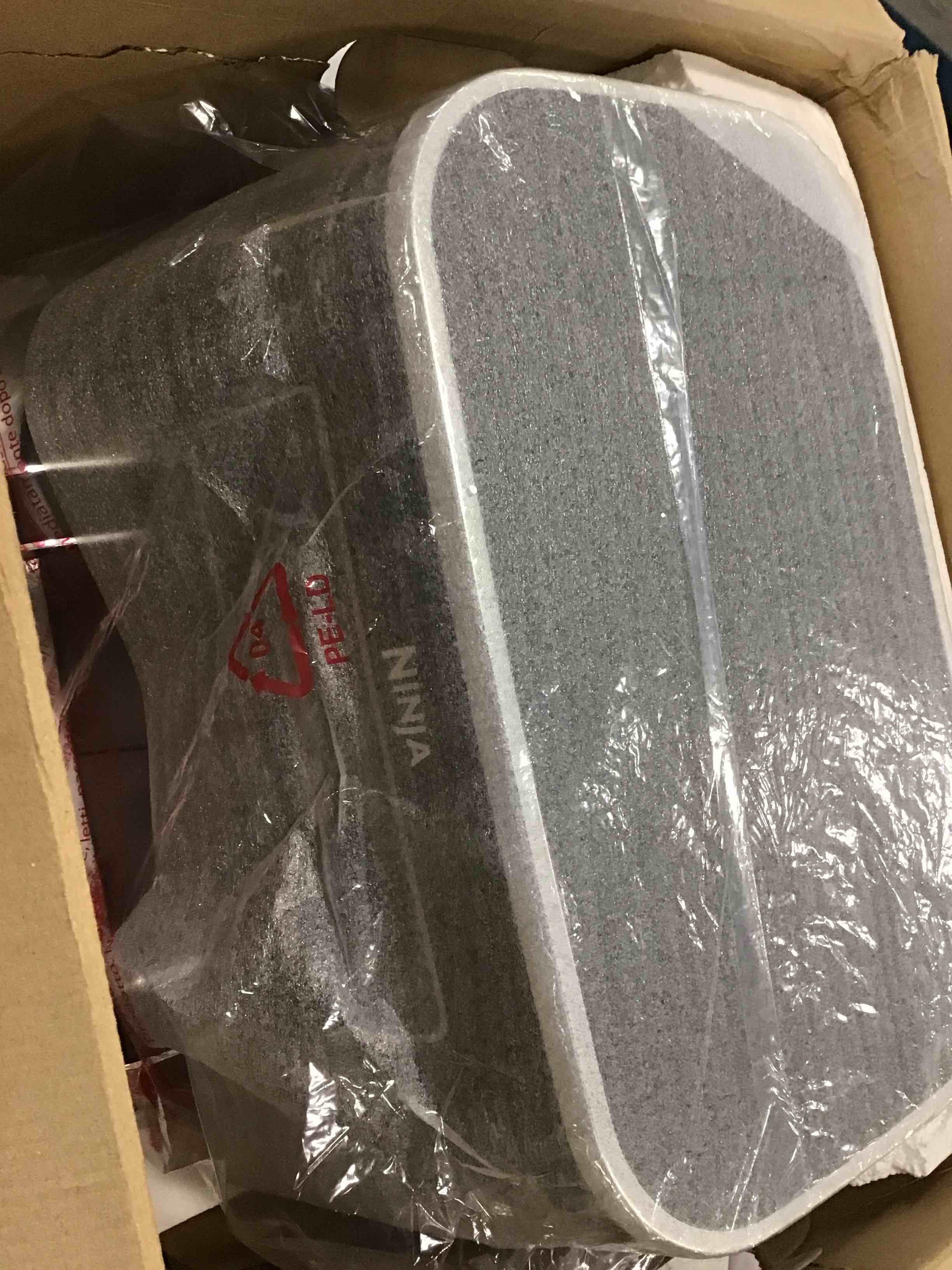 https://s3.amazonaws.com/lotting-images-prod/bidfta/RED6000306_1708704938353.jpeg