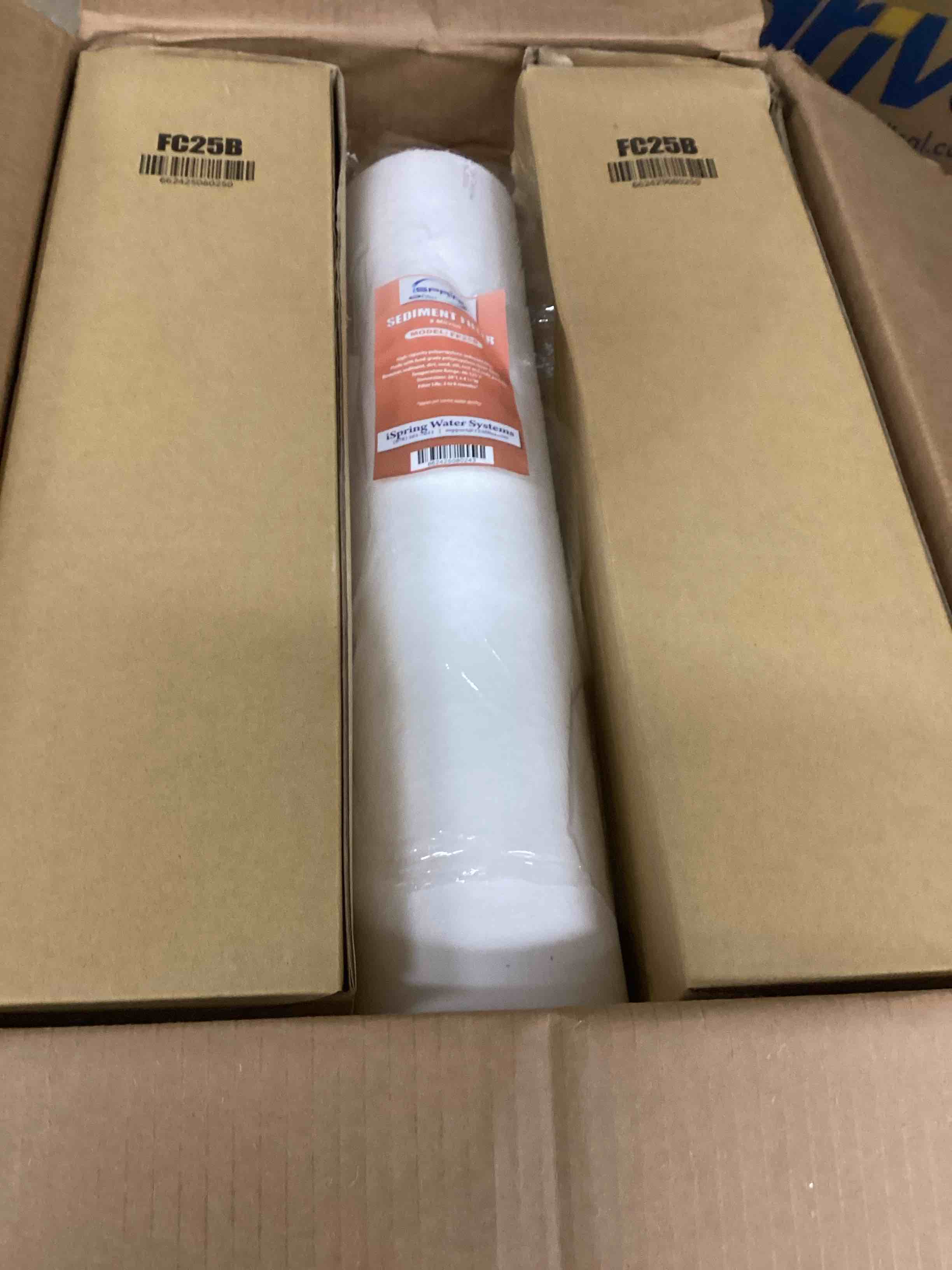 https://s3.amazonaws.com/lotting-images-prod/bidfta/RED6000625_1709226025164.jpeg