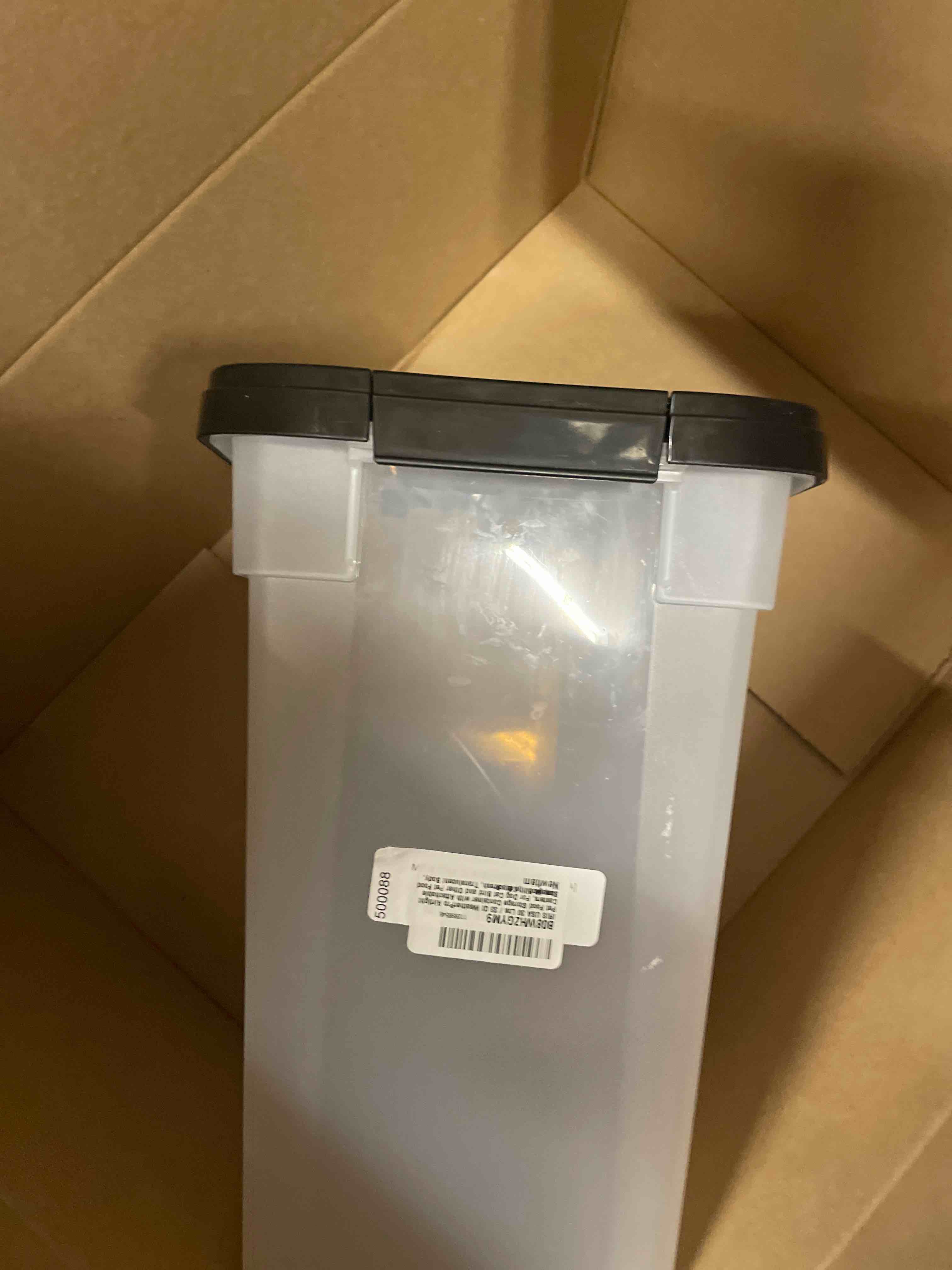https://s3.amazonaws.com/lotting-images-prod/bidfta/RED6000992_1712761945981.jpeg