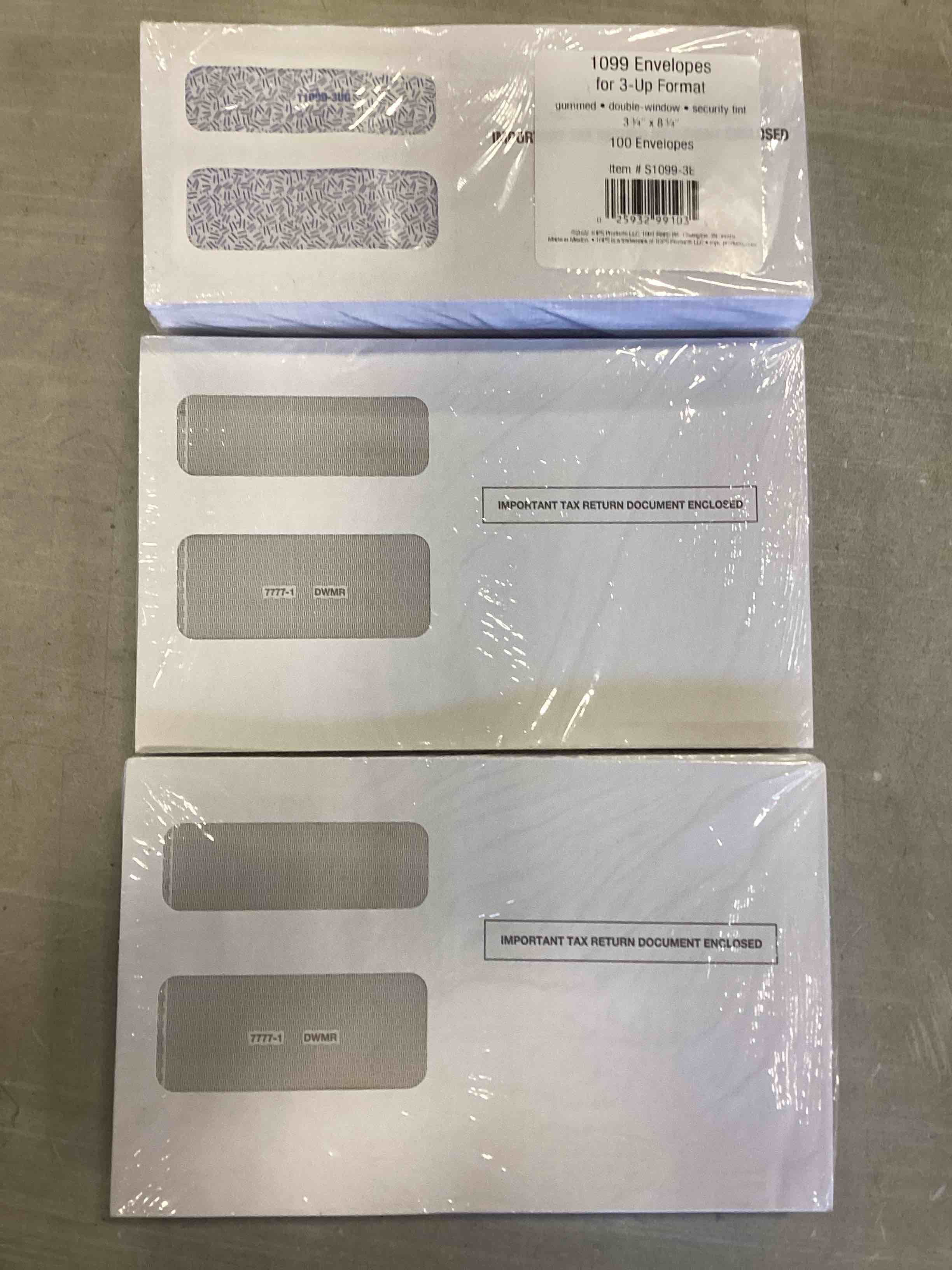 Assorted pack of envelopes 