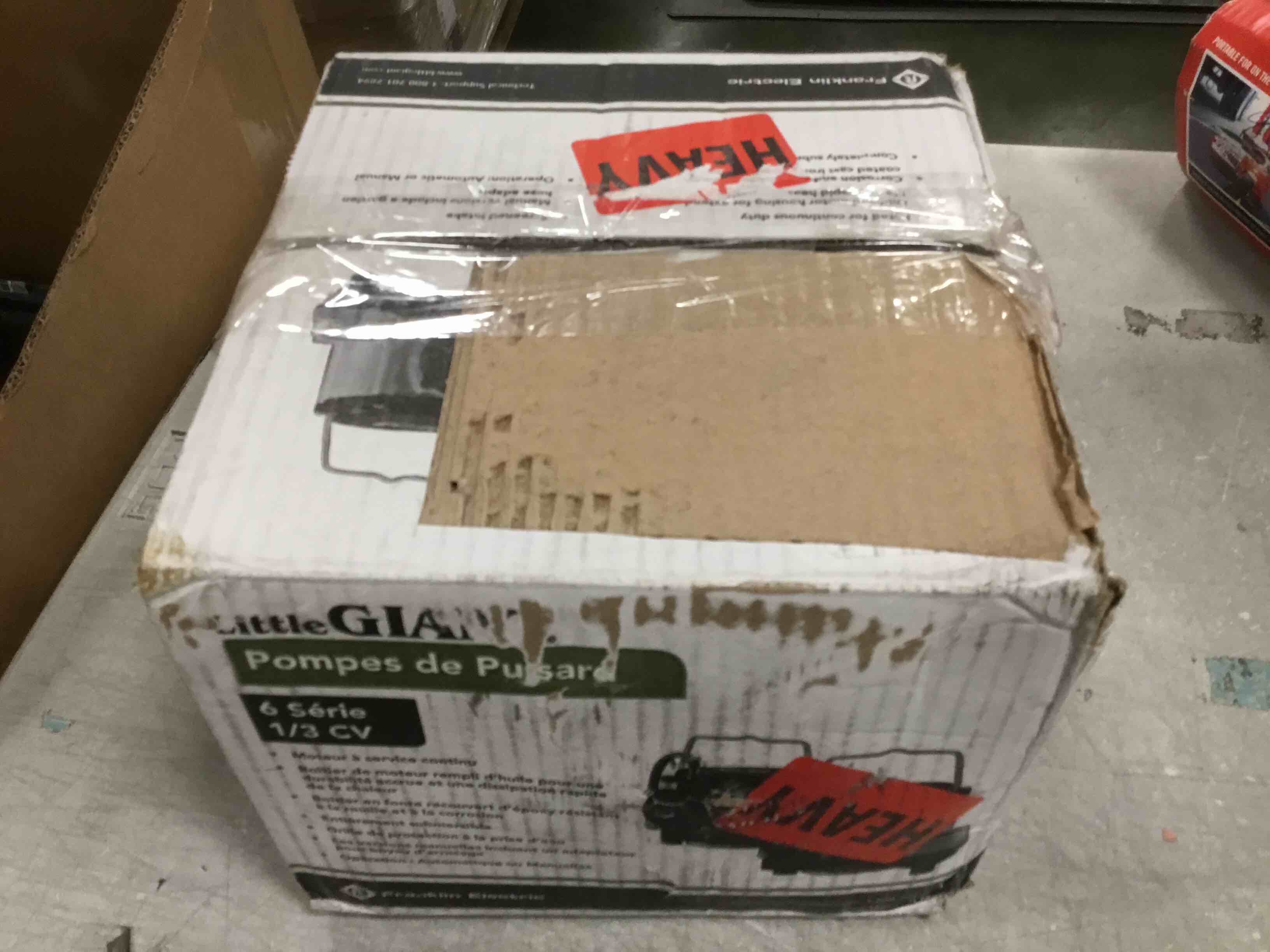 https://s3.amazonaws.com/lotting-images-prod/bidfta/RED6004554_1709382122110.jpeg