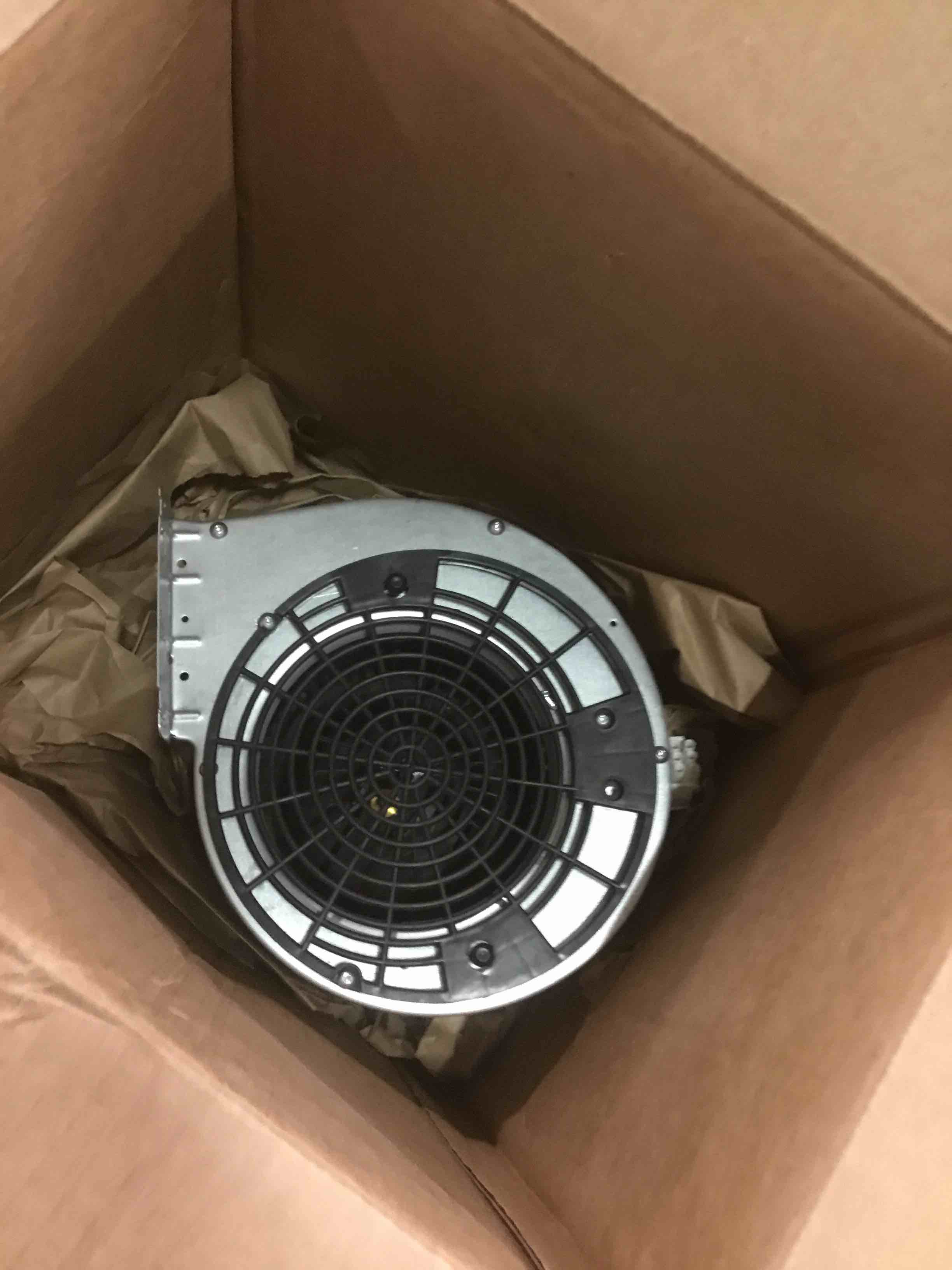 https://s3.amazonaws.com/lotting-images-prod/bidfta/RED6005425_1708093943808.jpeg