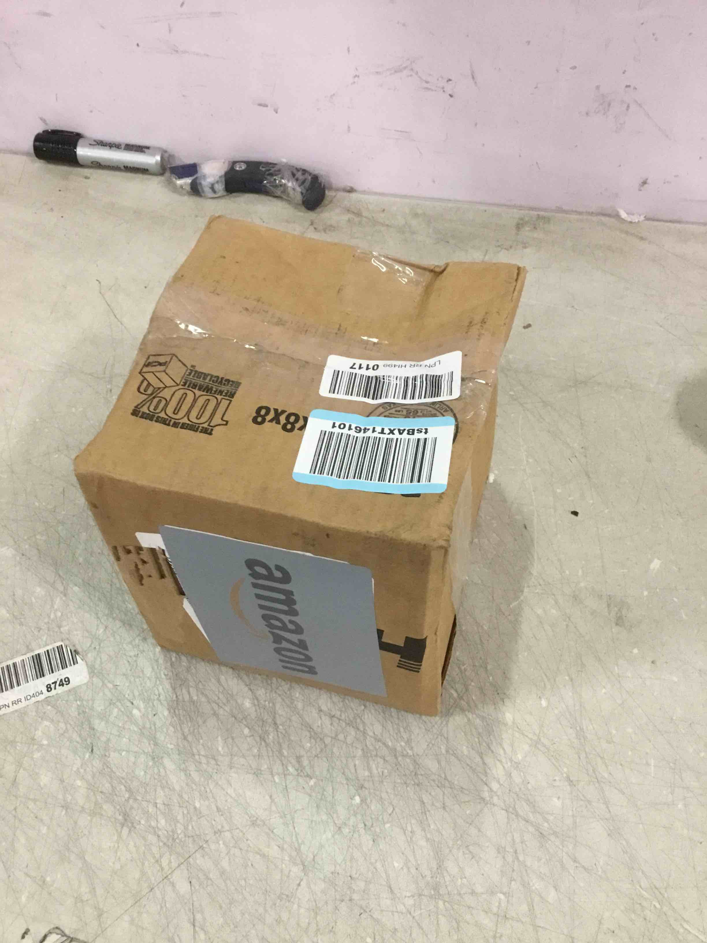 https://s3.amazonaws.com/lotting-images-prod/bidfta/RED6005780_1708616380071.jpeg