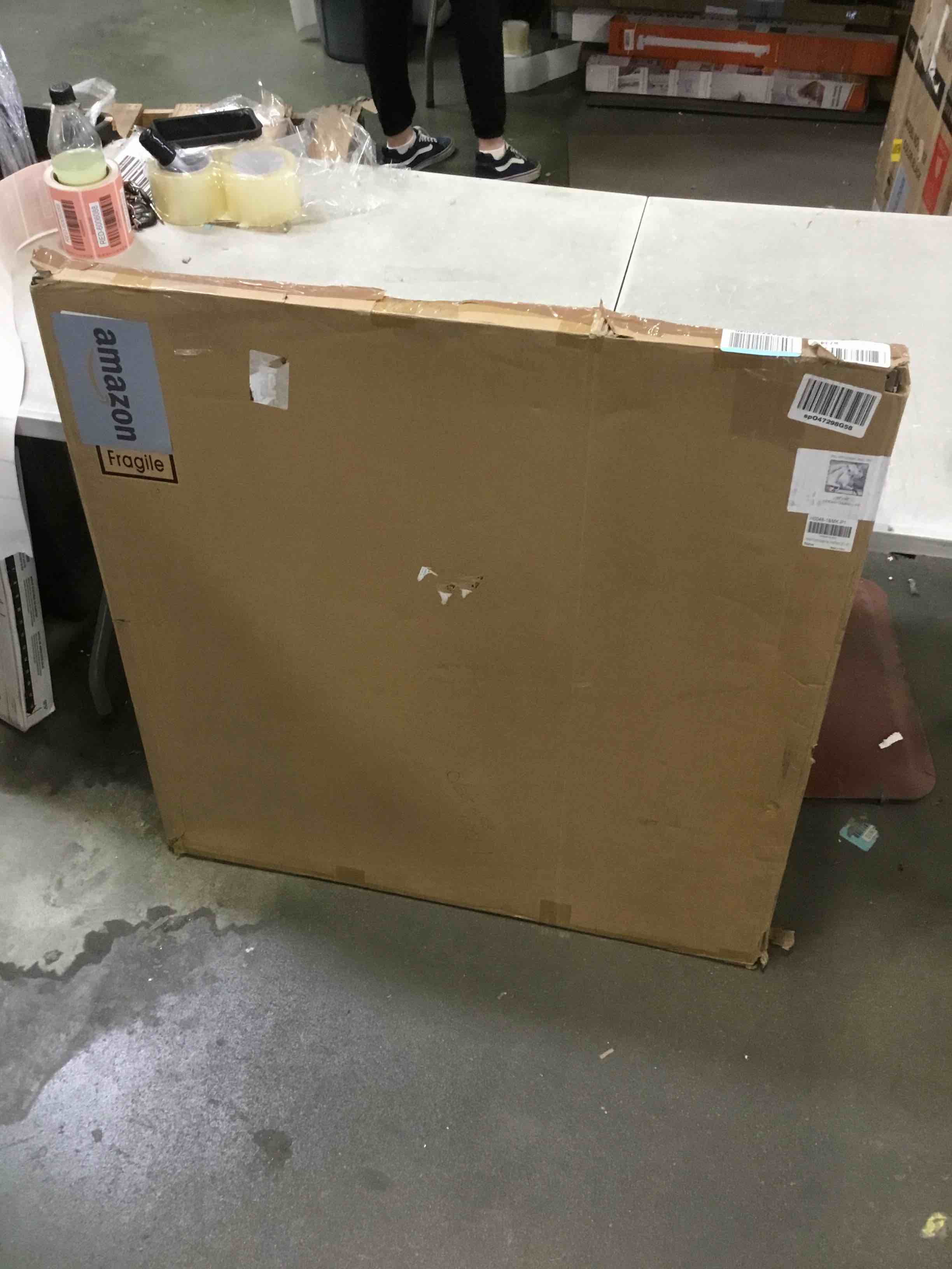https://s3.amazonaws.com/lotting-images-prod/bidfta/RED6006073_1708961278285.jpeg