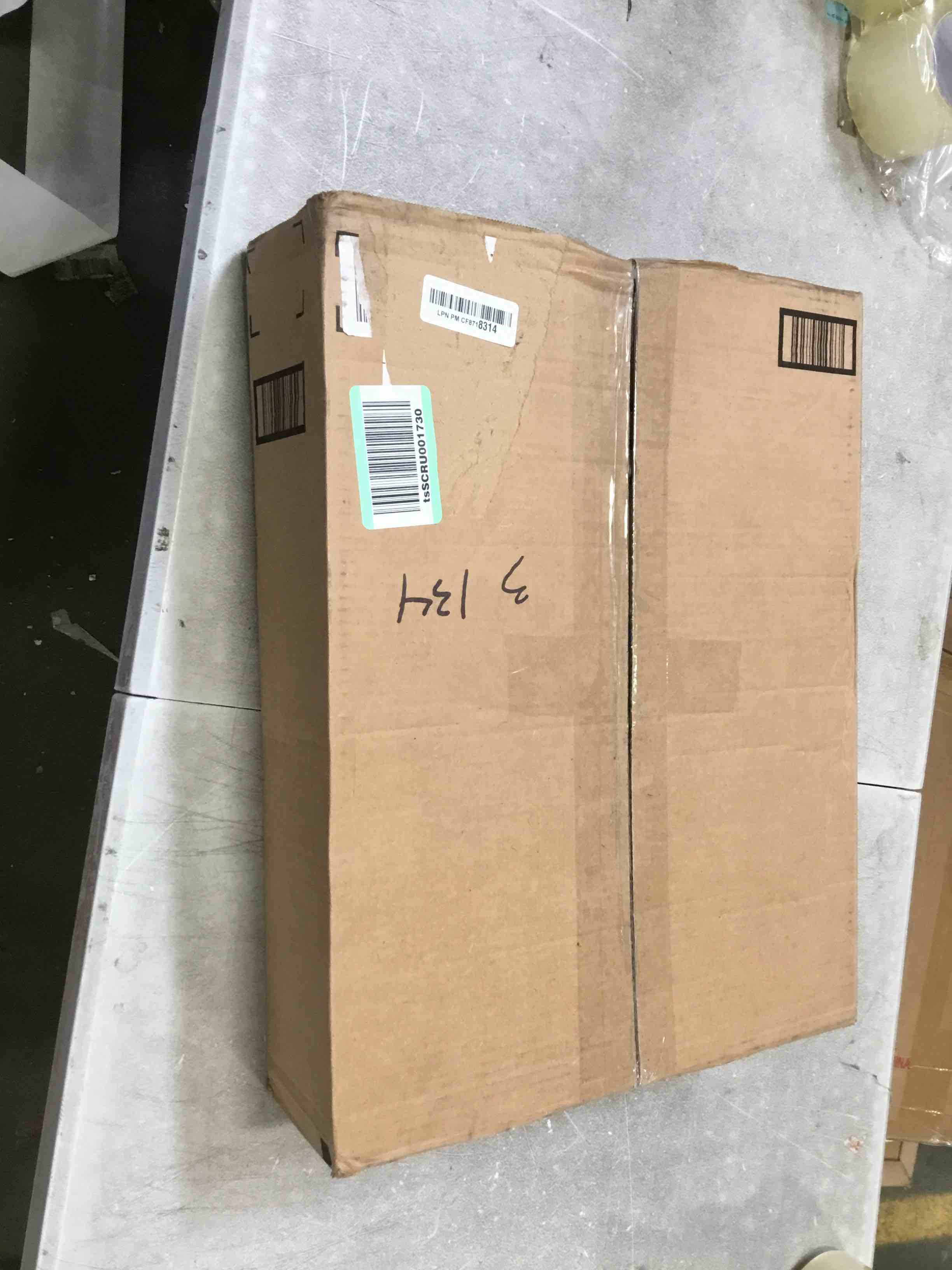 https://s3.amazonaws.com/lotting-images-prod/bidfta/RED6006115_1708967537041.jpeg
