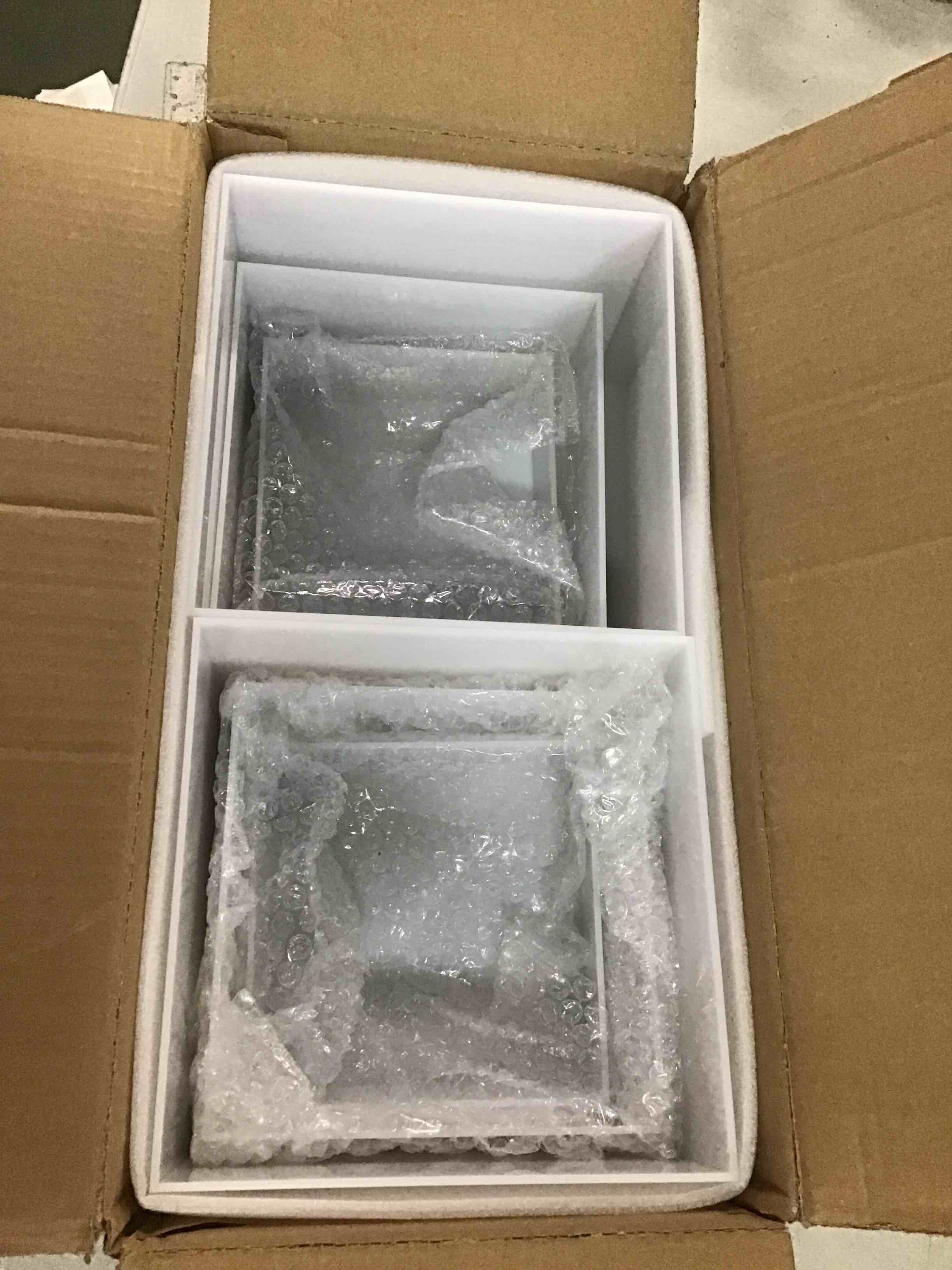 https://s3.amazonaws.com/lotting-images-prod/bidfta/RED6006363_1709130378169.jpeg